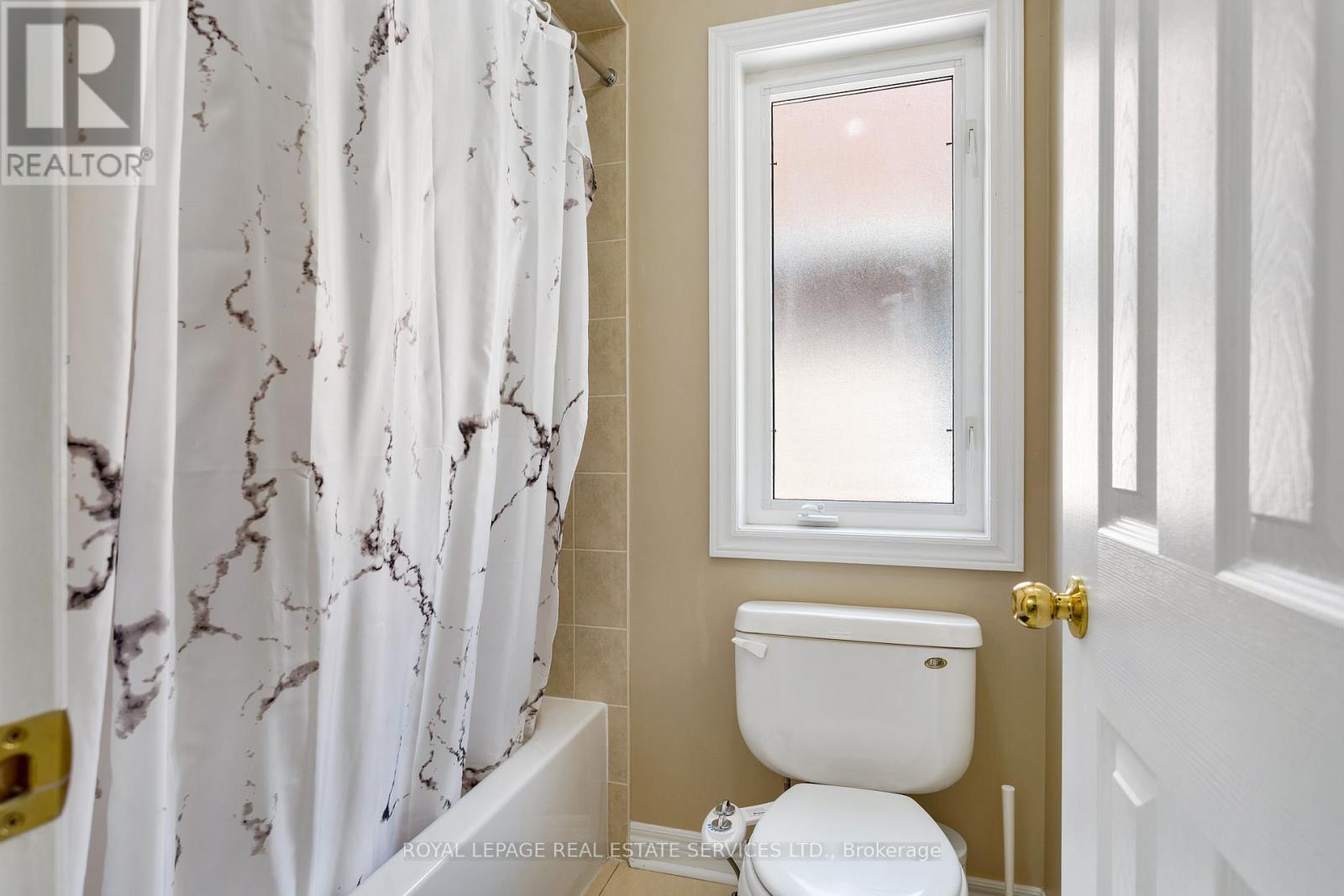












3137 COUNTESS CRESCENT

,
Mississauga,




Ontario
L5M0E1

