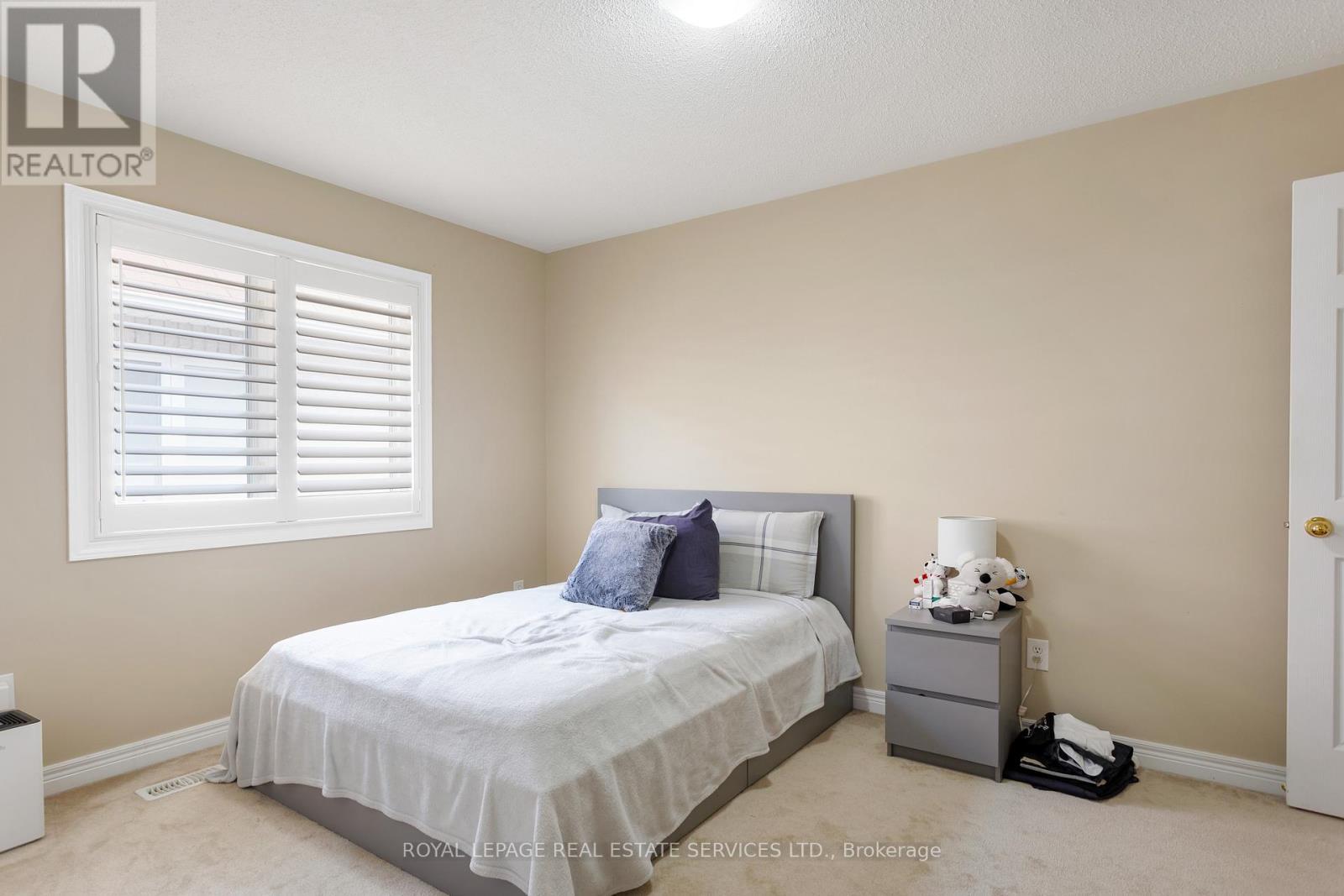 












3137 COUNTESS CRESCENT

,
Mississauga,




Ontario
L5M0E1

