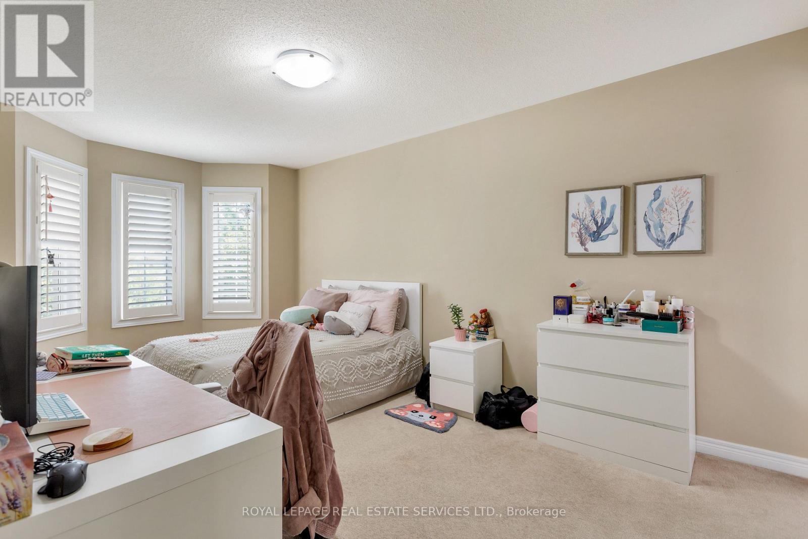 












3137 COUNTESS CRESCENT

,
Mississauga,




Ontario
L5M0E1

