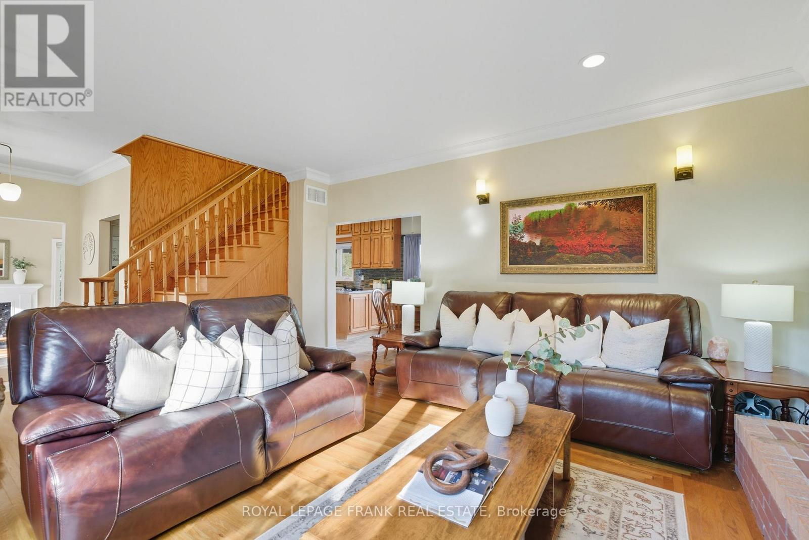 












234 ANGELINE STREET N

,
Kawartha Lakes (Lindsay),




Ontario
K9V5E9

