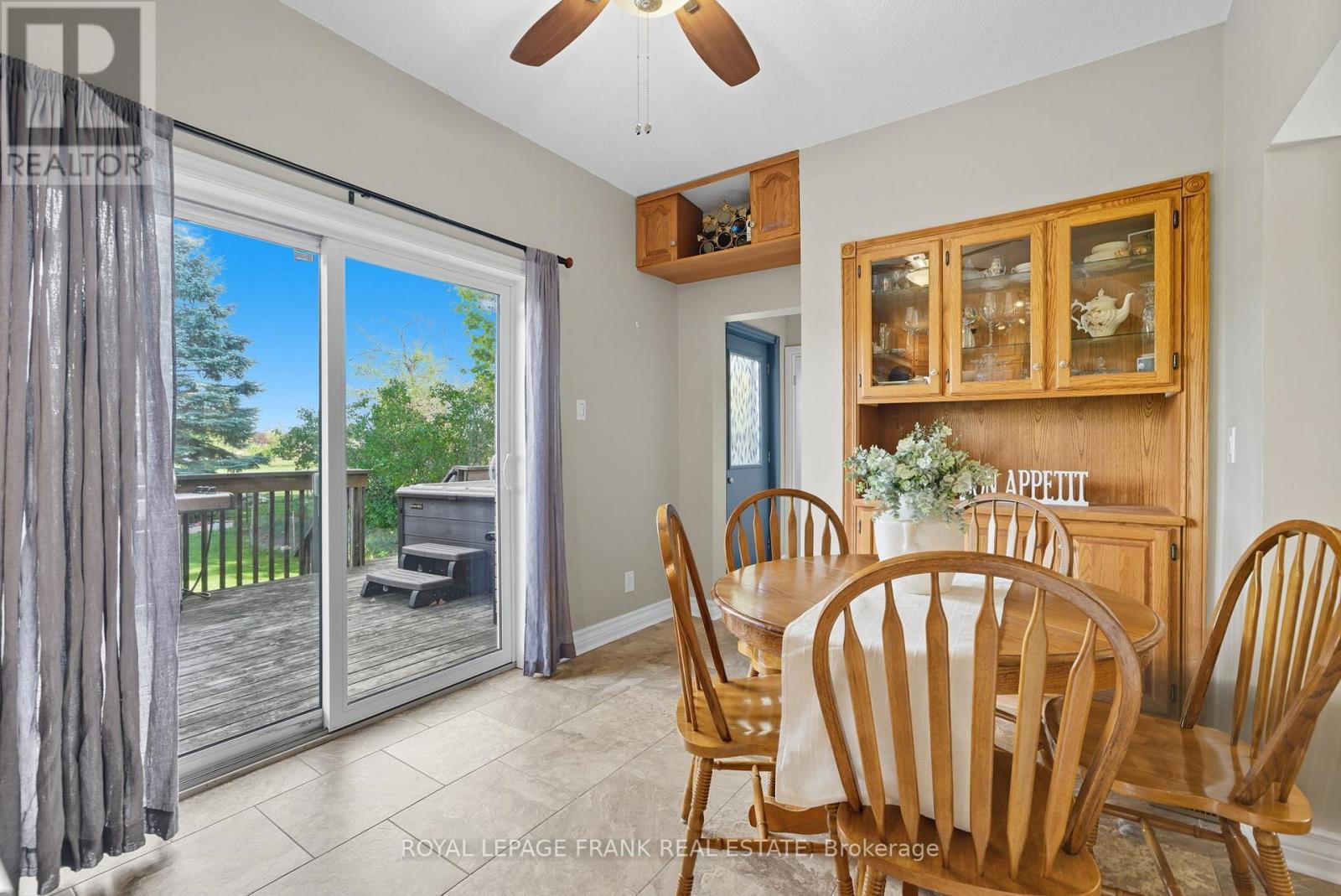 












234 ANGELINE STREET N

,
Kawartha Lakes (Lindsay),




Ontario
K9V5E9

