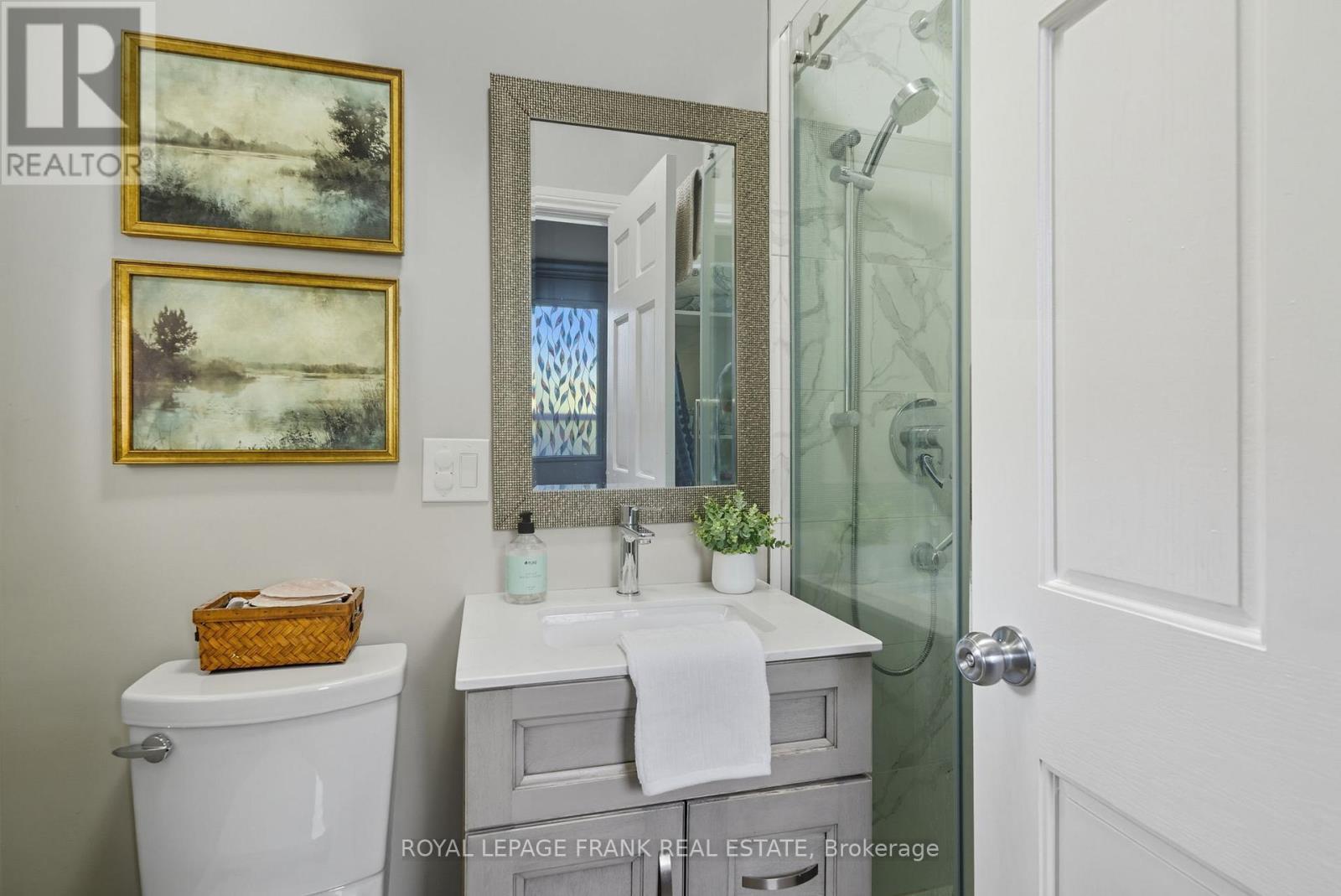 












234 ANGELINE STREET N

,
Kawartha Lakes (Lindsay),




Ontario
K9V5E9

