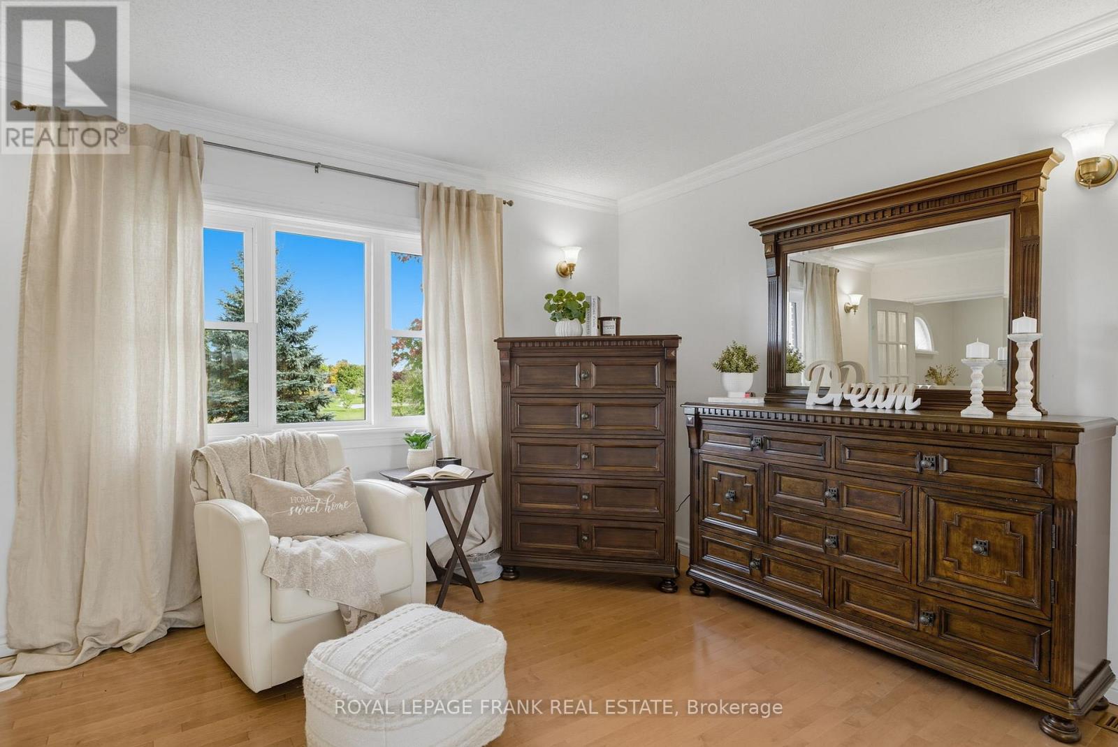 












234 ANGELINE STREET N

,
Kawartha Lakes (Lindsay),




Ontario
K9V5E9

