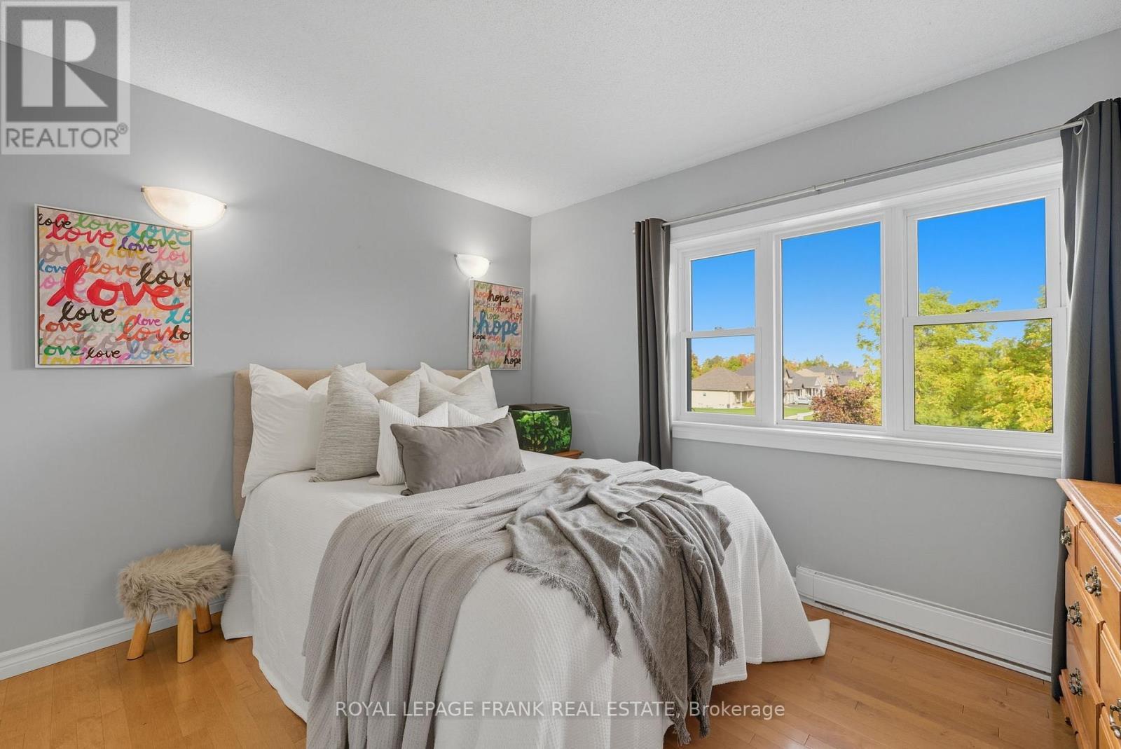 












234 ANGELINE STREET N

,
Kawartha Lakes (Lindsay),




Ontario
K9V5E9

