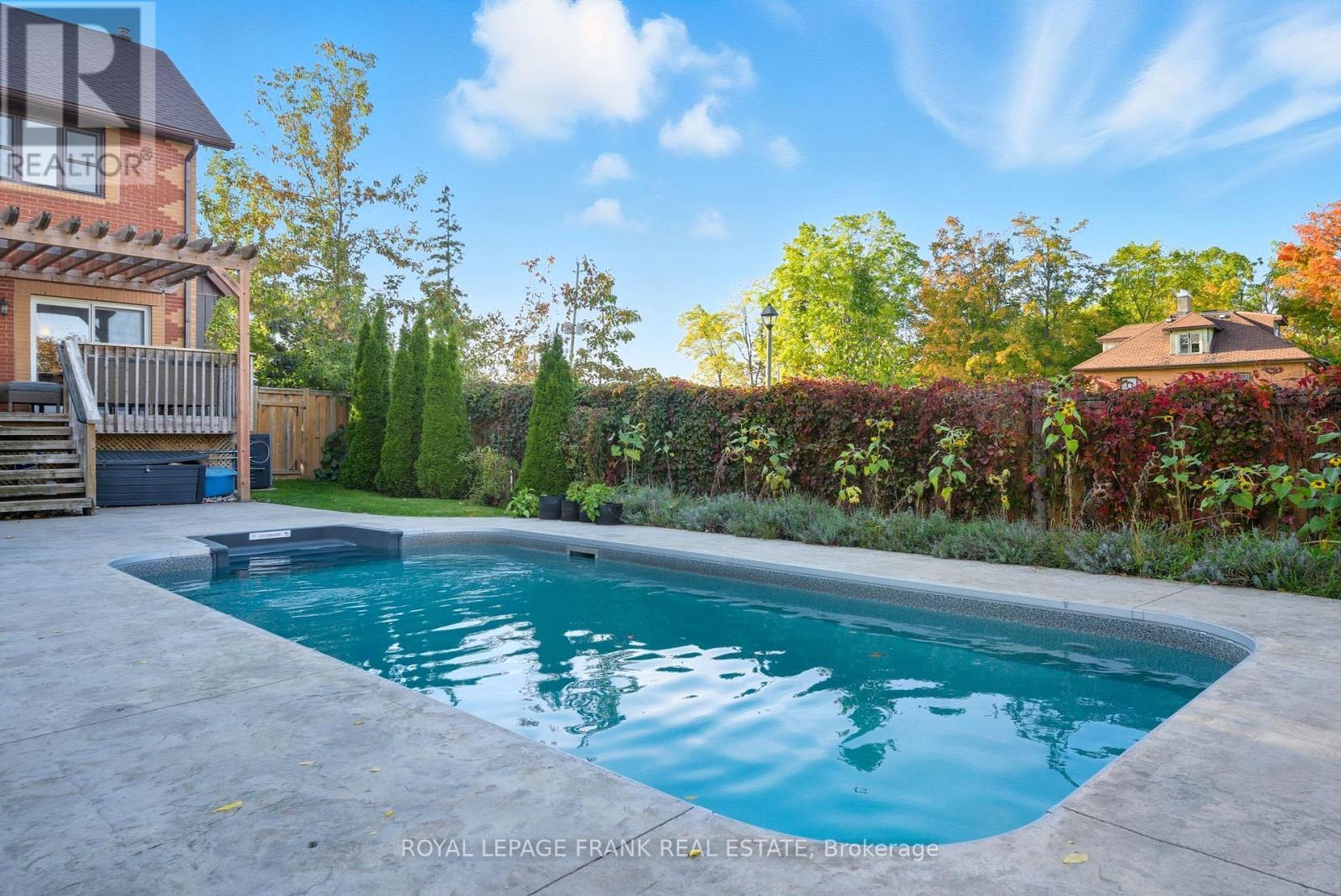 












234 ANGELINE STREET N

,
Kawartha Lakes (Lindsay),




Ontario
K9V5E9

