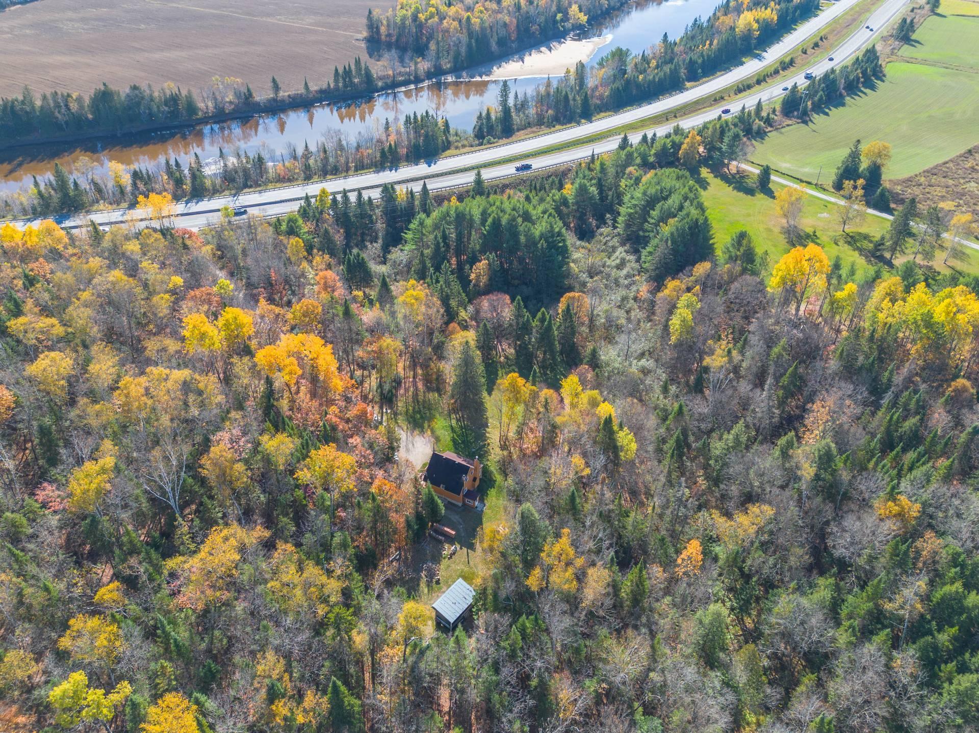 









3655


Route 117

,
La Conception,




QC
J0T1M0

