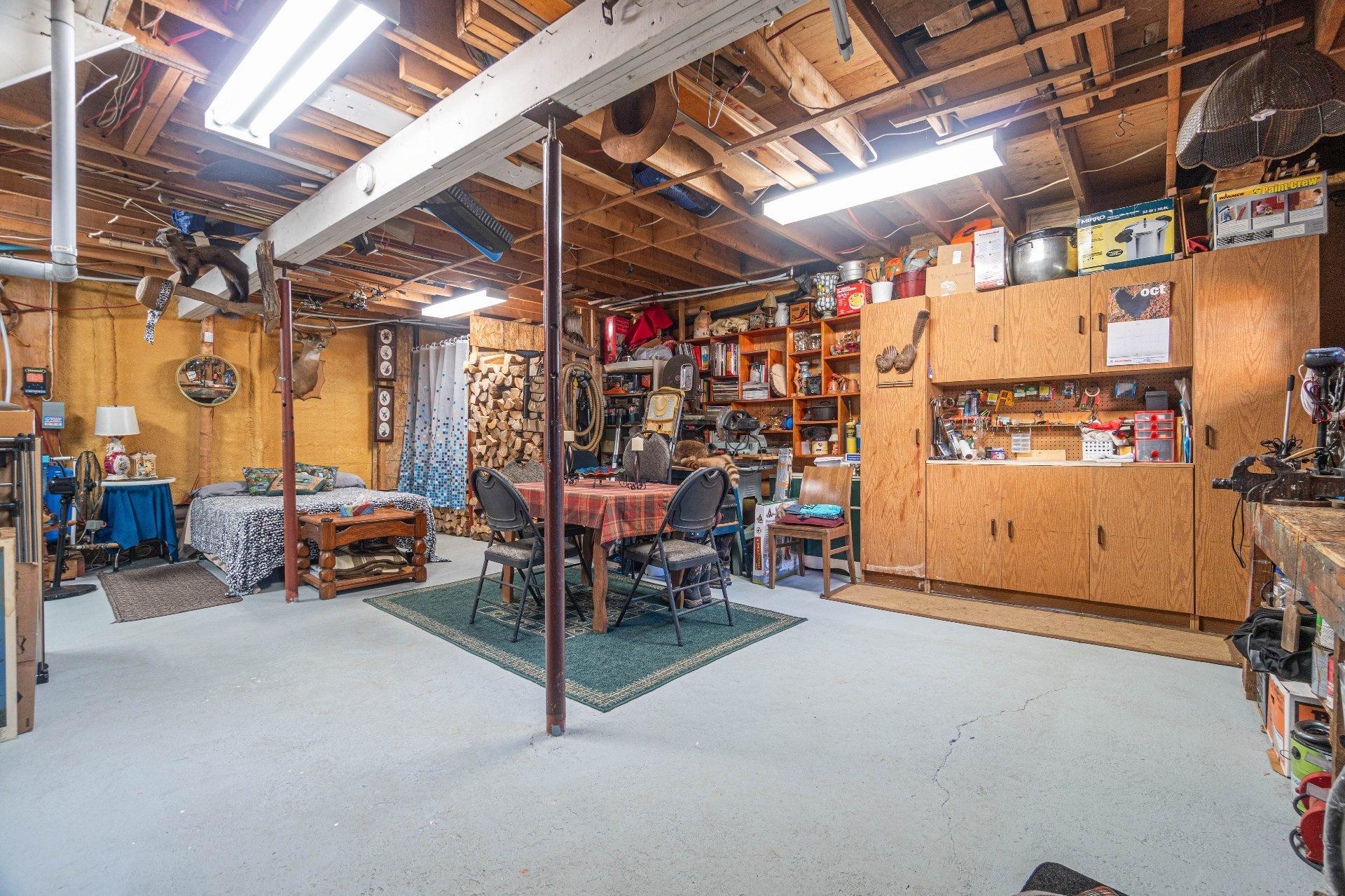 









3655


Route 117

,
La Conception,




QC
J0T1M0

