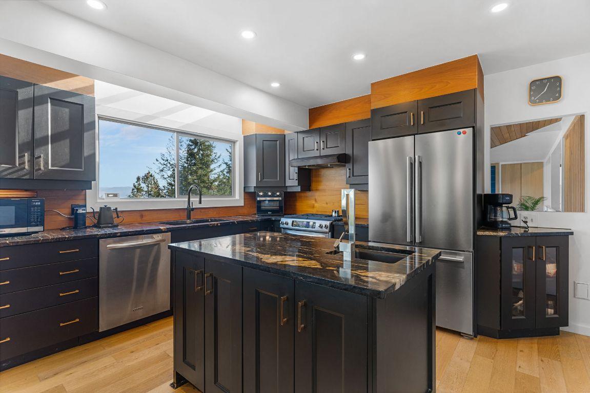 









1632


Griffiths

Place,
West Kelowna,




BC
V1Z 2T7

