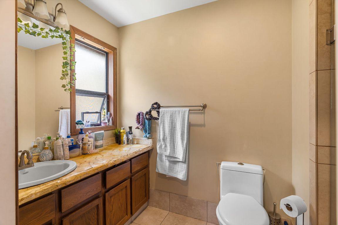 









1632


Griffiths

Place,
West Kelowna,




BC
V1Z 2T7

