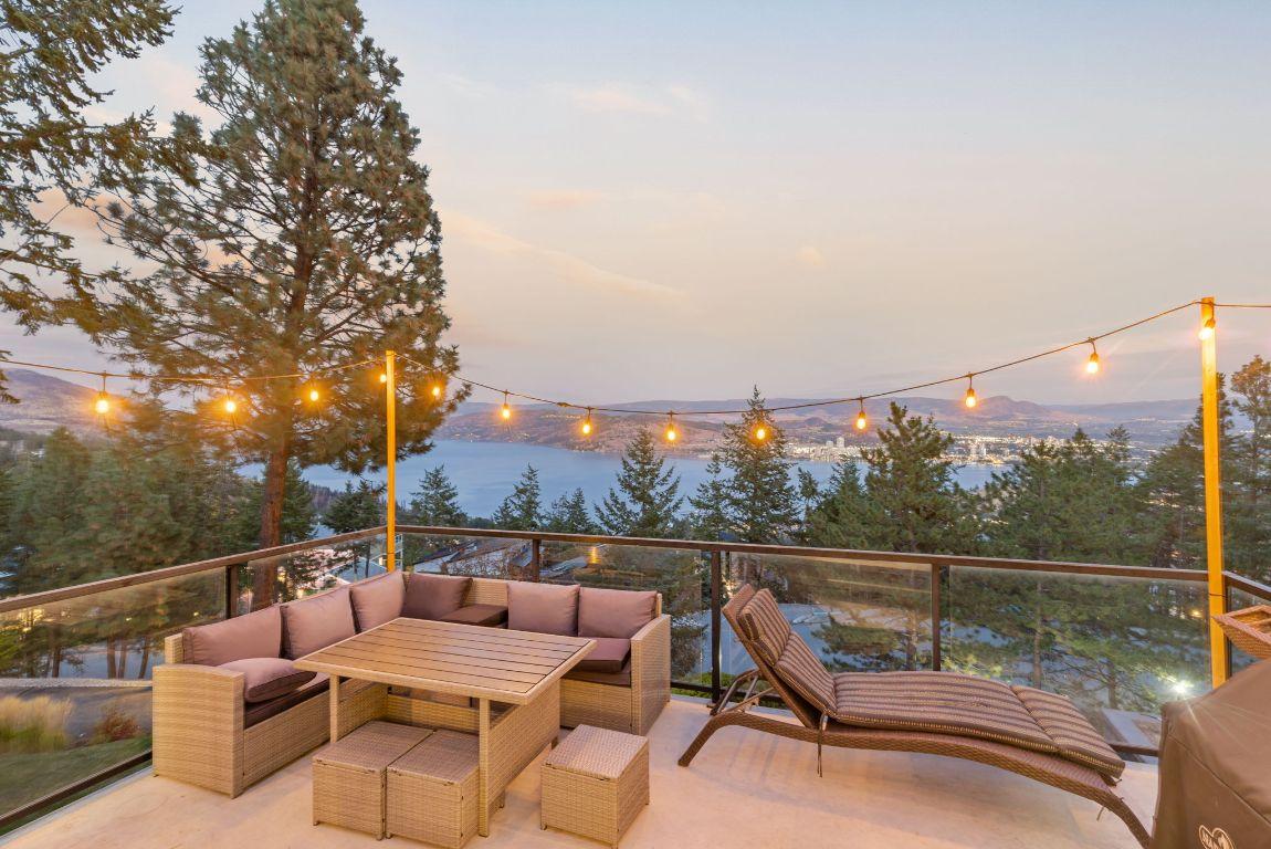 









1632


Griffiths

Place,
West Kelowna,




BC
V1Z 2T7

