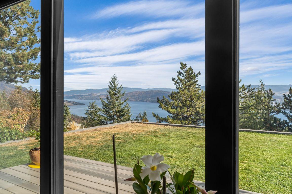 









1632


Griffiths

Place,
West Kelowna,




BC
V1Z 2T7

