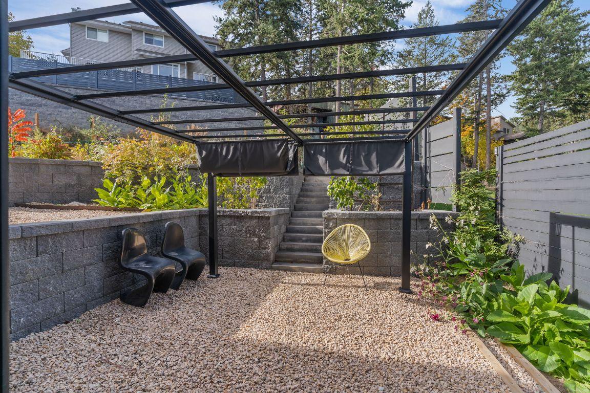 









1632


Griffiths

Place,
West Kelowna,




BC
V1Z 2T7

