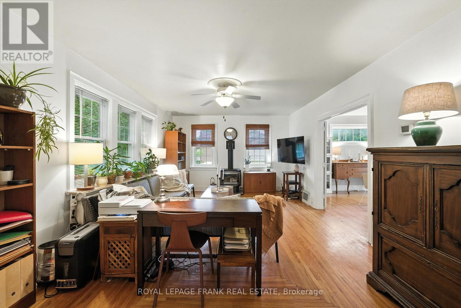 












402 ELDON ROAD

,
Kawartha Lakes (Little Britain),




Ontario
K0M2C0

