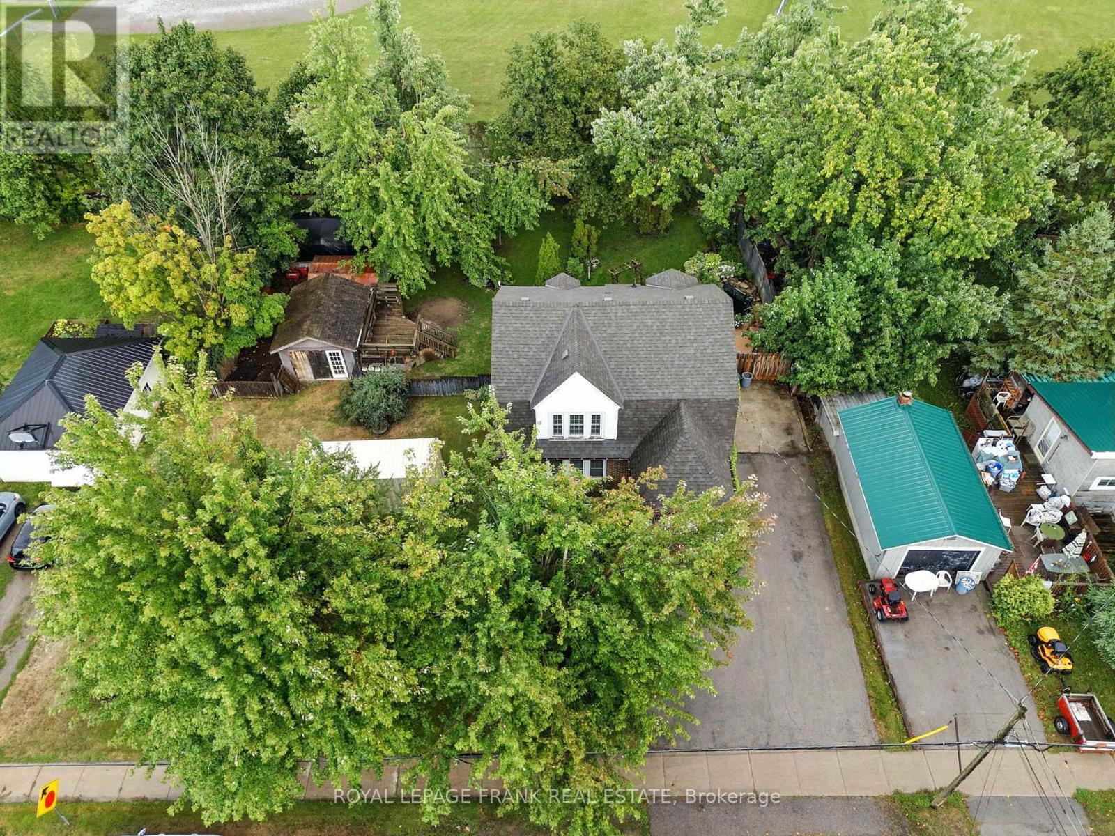 












402 ELDON ROAD

,
Kawartha Lakes (Little Britain),




Ontario
K0M2C0

