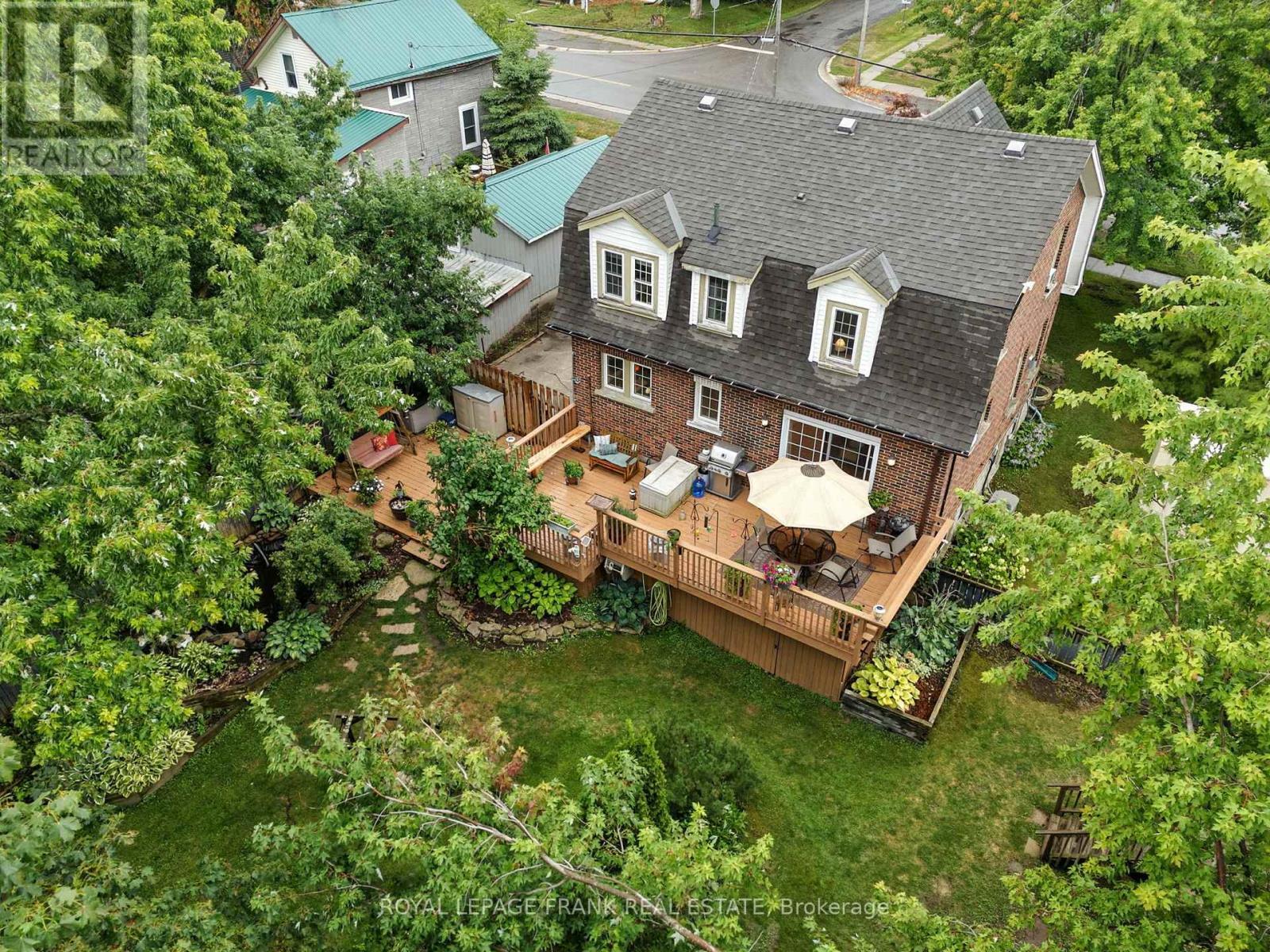 












402 ELDON ROAD

,
Kawartha Lakes (Little Britain),




Ontario
K0M2C0

