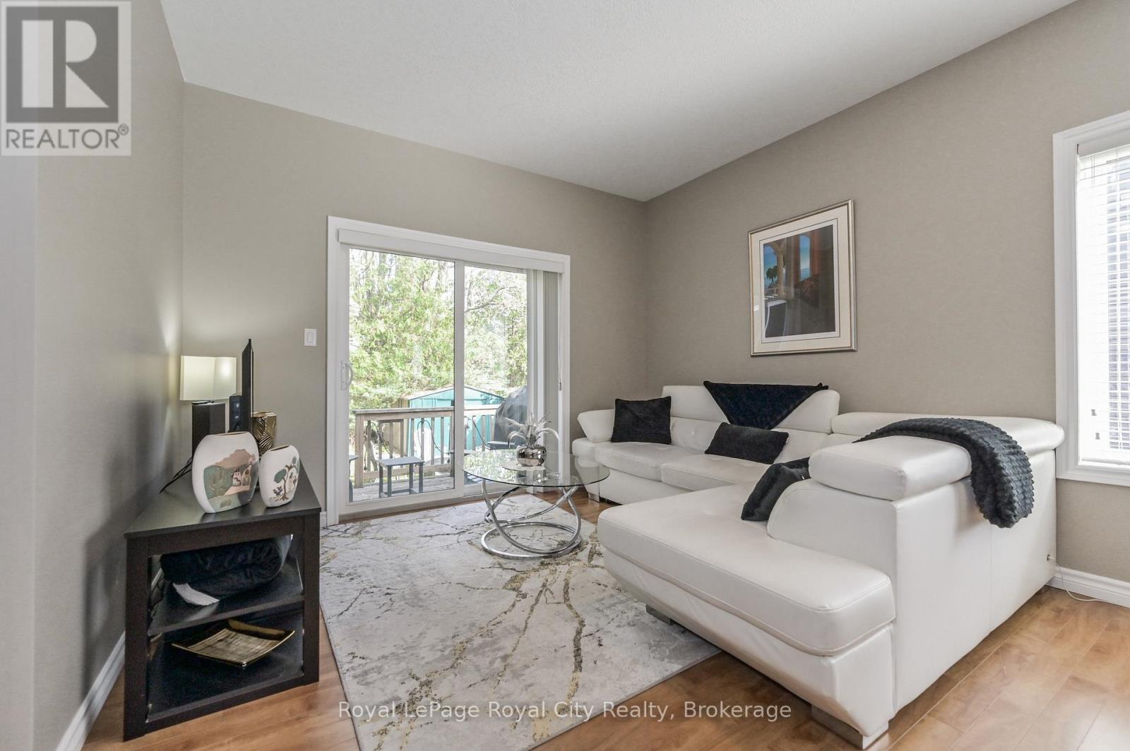 












145 KERTLAND STREET

,
Centre Wellington (Elora/Salem),




Ontario
N0B1S0

