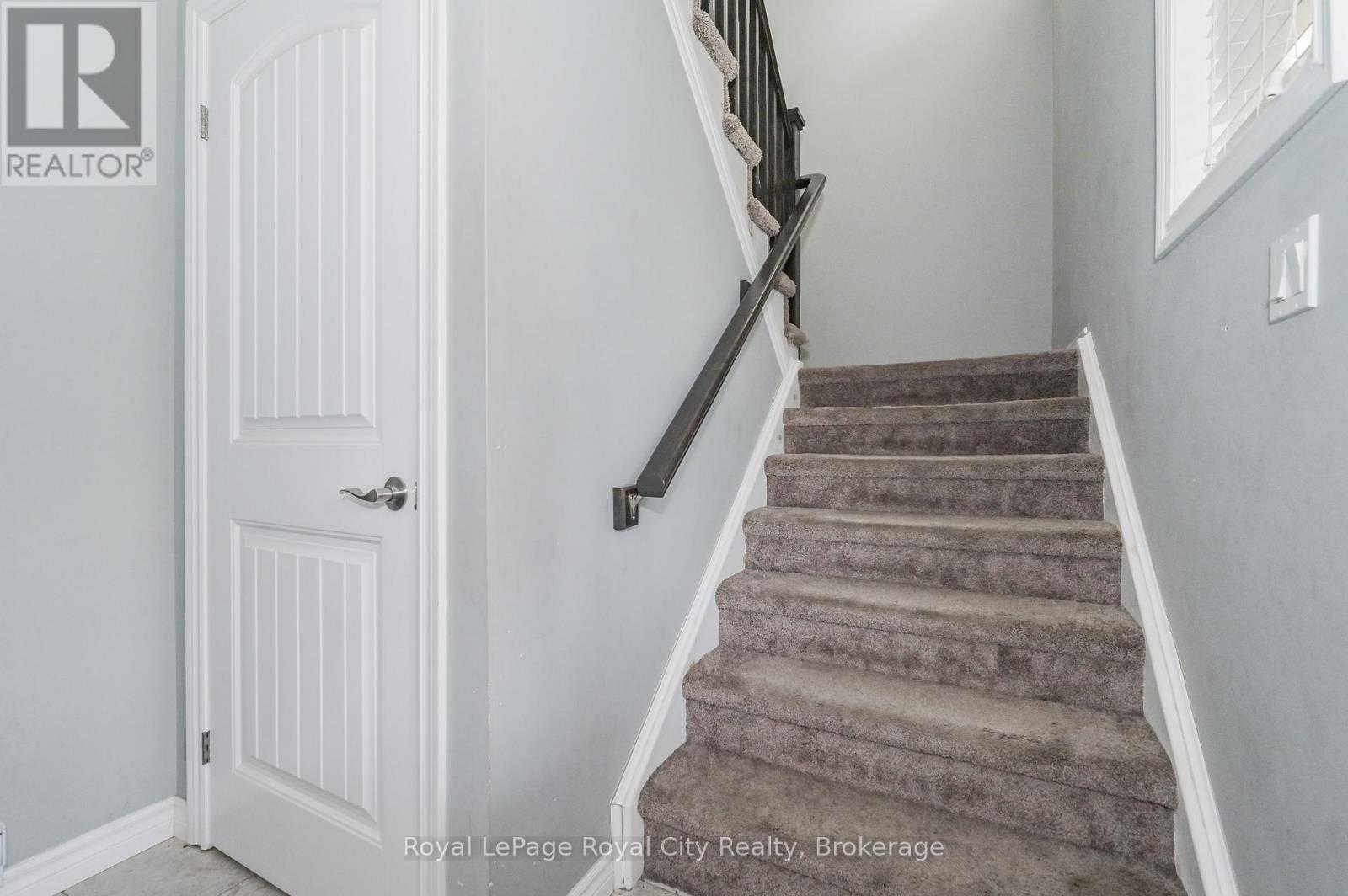 












145 KERTLAND STREET

,
Centre Wellington (Elora/Salem),




Ontario
N0B1S0

