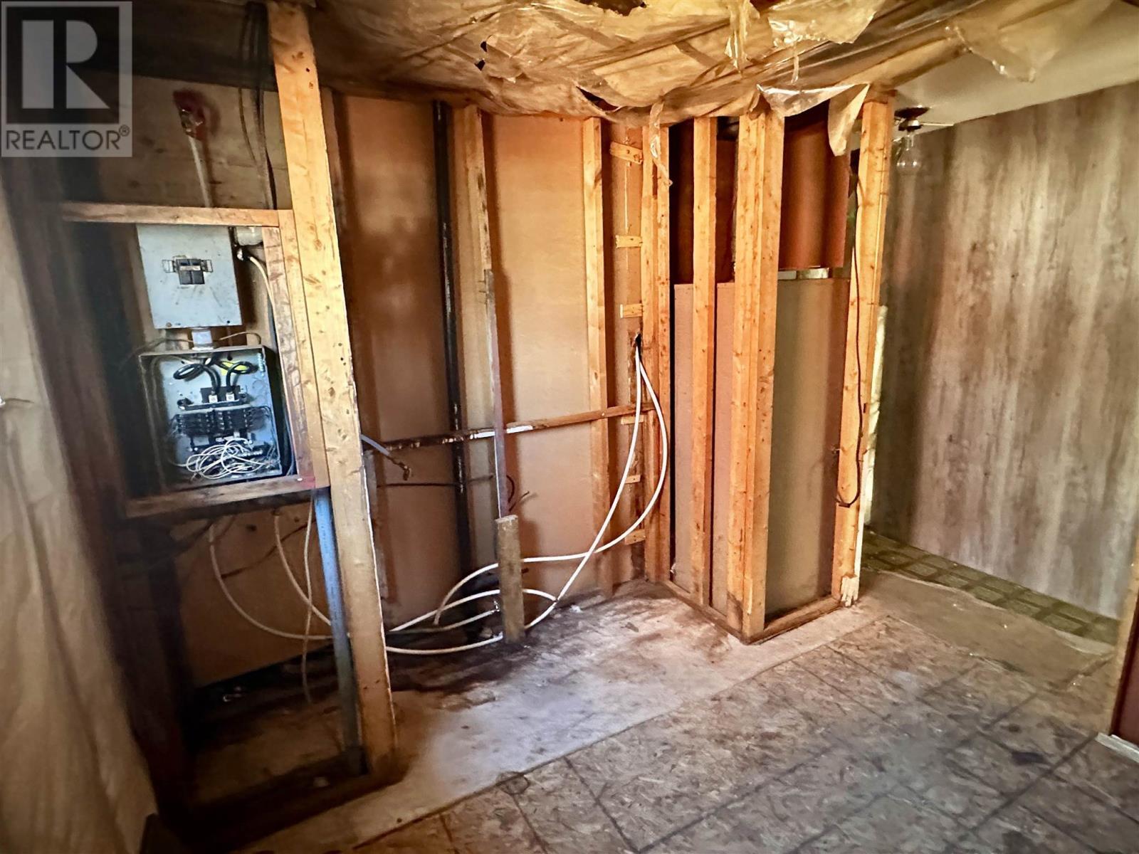 












51 Doyle AVE

,
Spanish,




Ontario
P0P2A0

