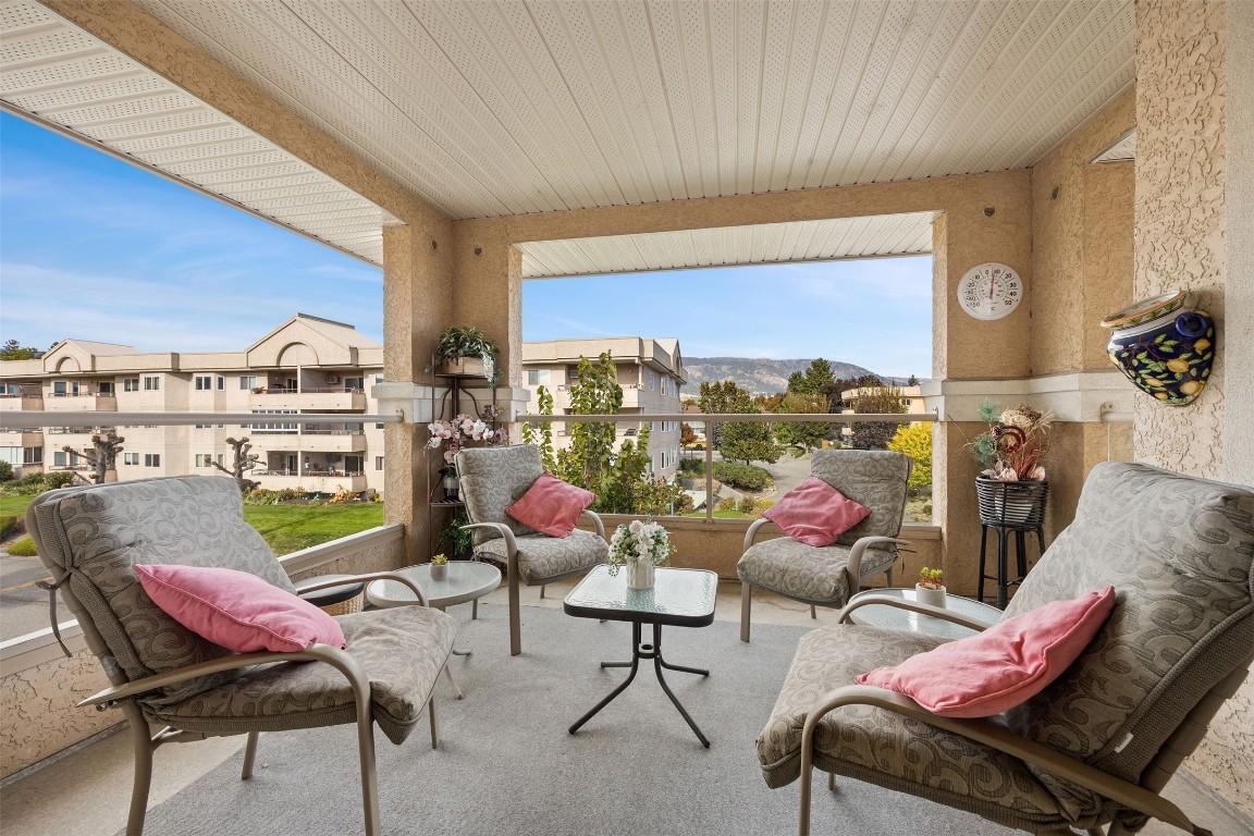 









3870


Brown

Road, 305,
West Kelowna,




BC
V4T 2J5

