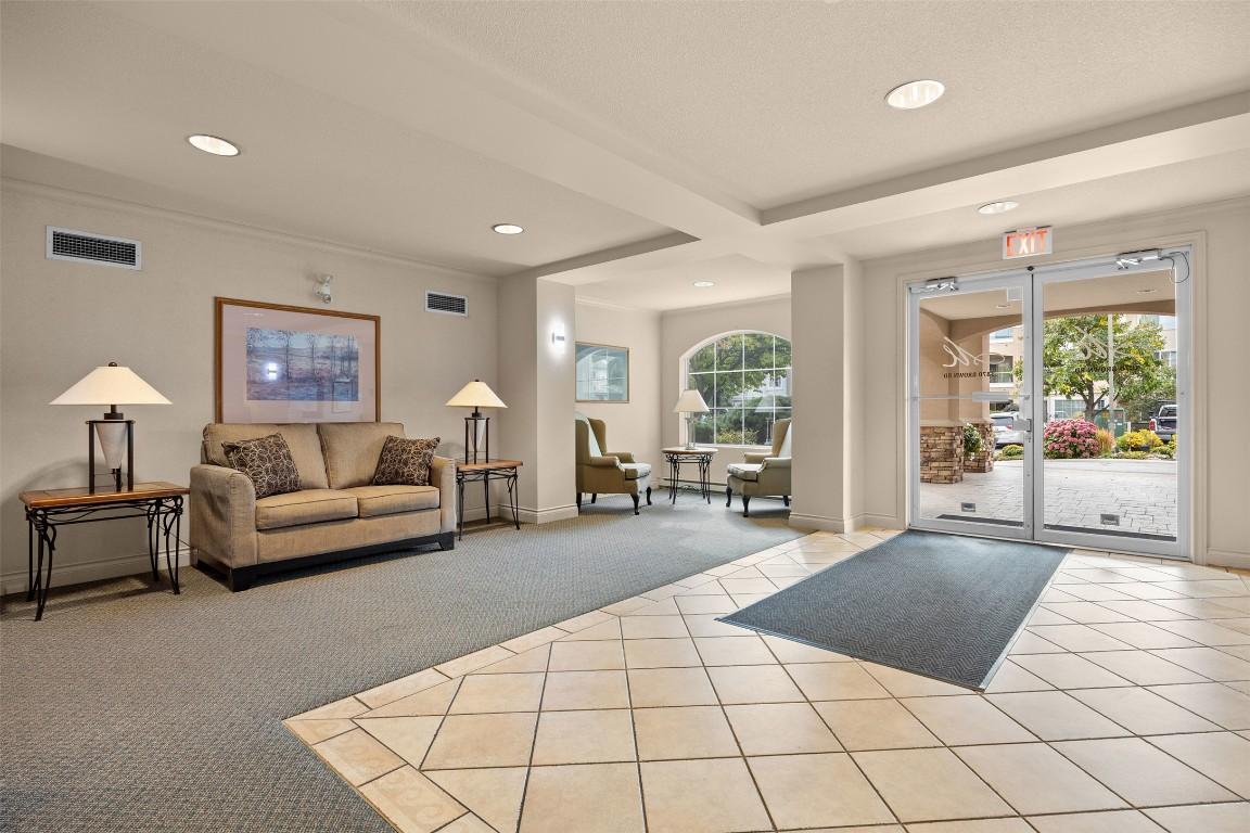 









3870


Brown

Road, 305,
West Kelowna,




BC
V4T 2J5

