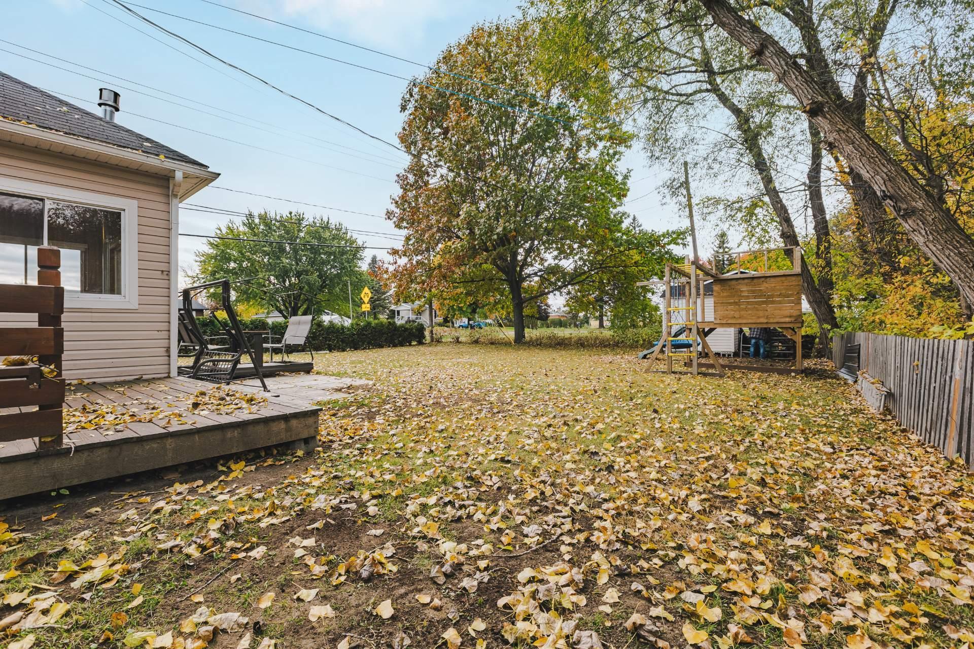 









411


Rue Principale

,
La Visitation-de-l'Île-Dupas,




QC
J0K2P0

