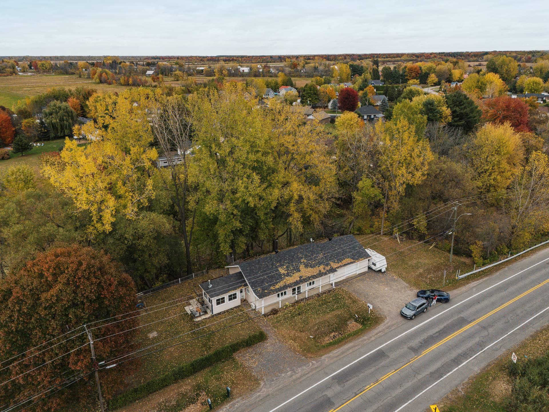 









411


Rue Principale

,
La Visitation-de-l'Île-Dupas,




QC
J0K2P0

