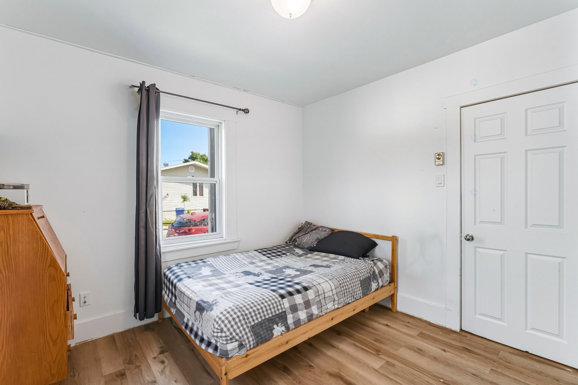 









308

 - 310


Rue des Tisserands

,
Magog,




QC
J1X1T3

