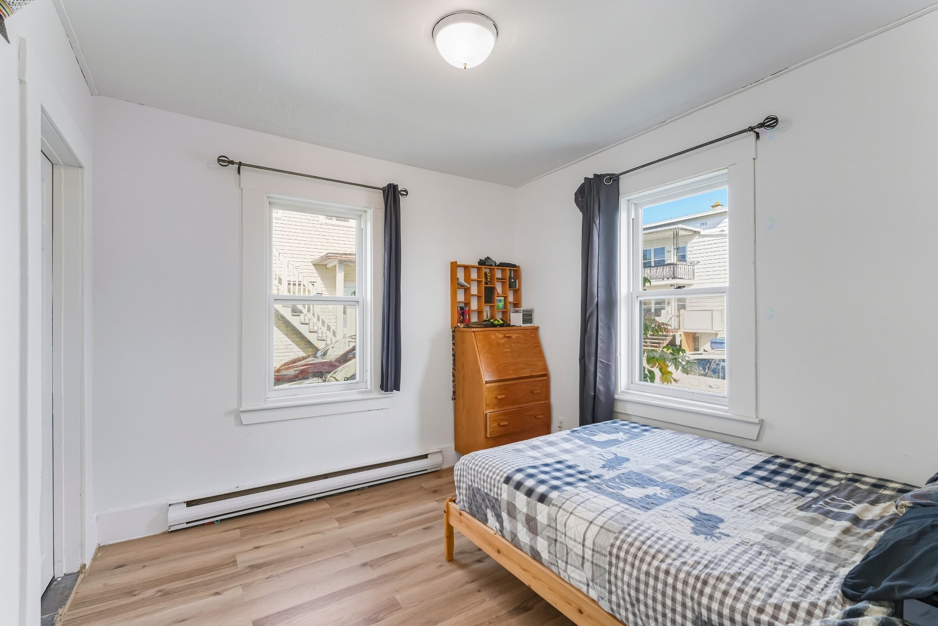 









308

 - 310


Rue des Tisserands

,
Magog,




QC
J1X1T3

