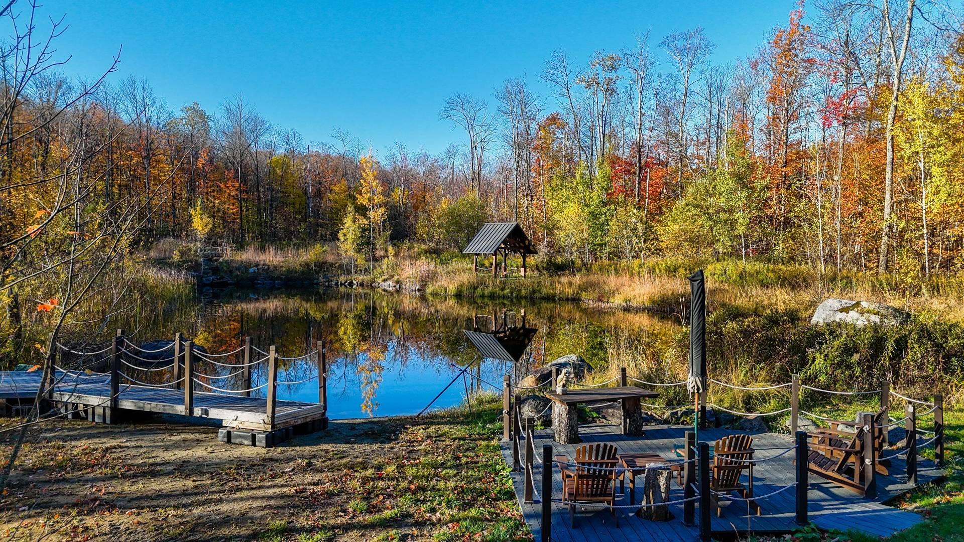 









91


Rue Meunier

,
Eastman,




QC
J0E1P0

