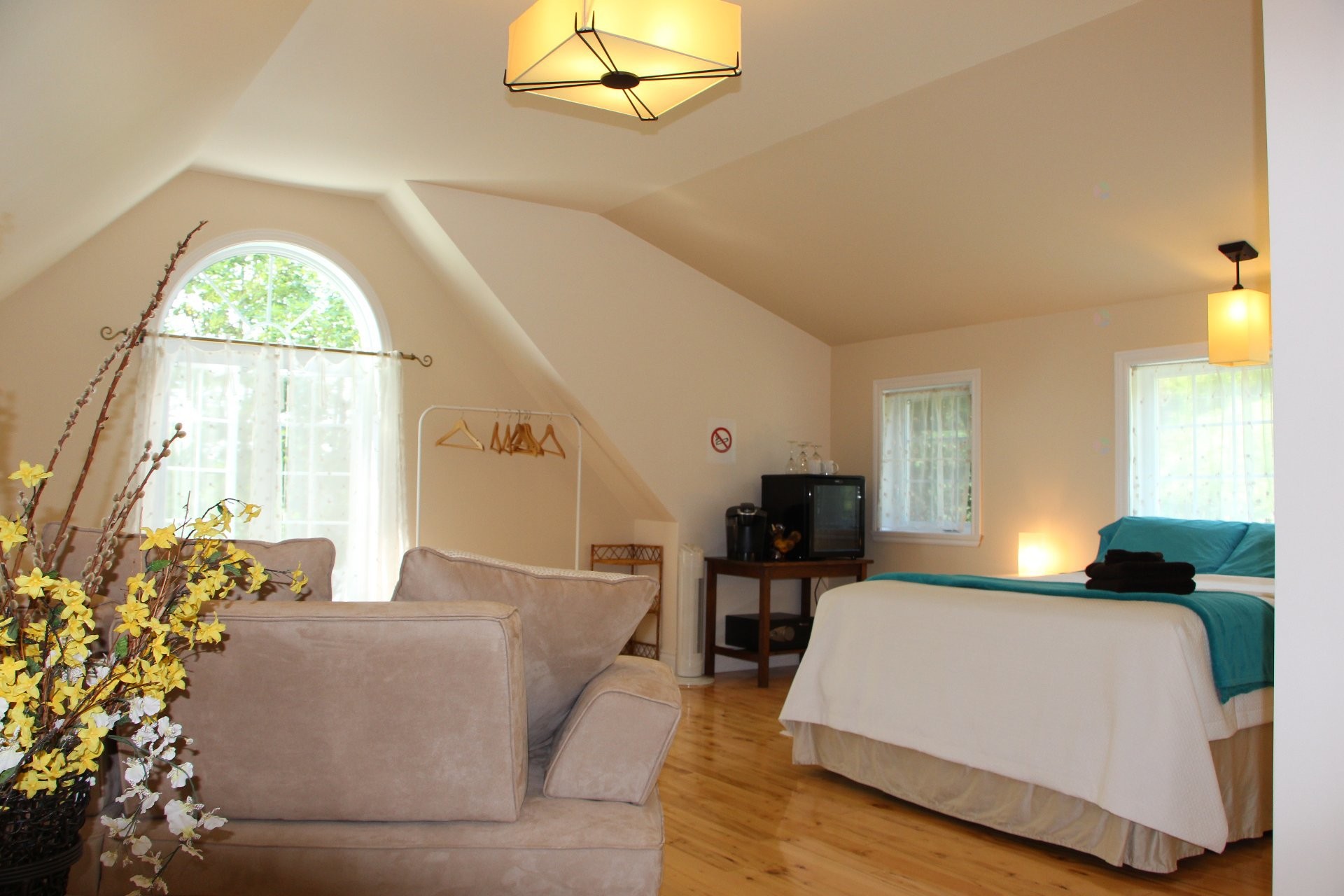 









50


Ch. du Lac-d'Argent

,
Eastman,




QC
J0E1P0

