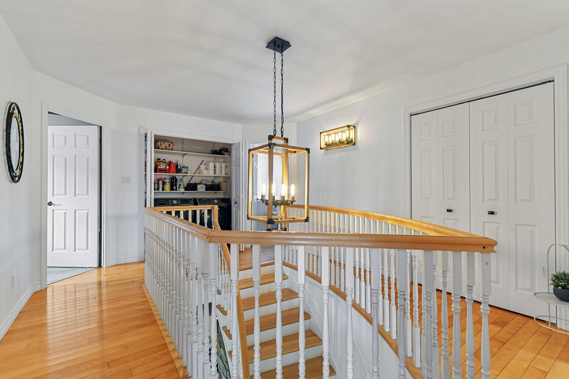 









1190


Route 349

,
Saint-Alexis-des-Monts,




QC
J0K1V0

