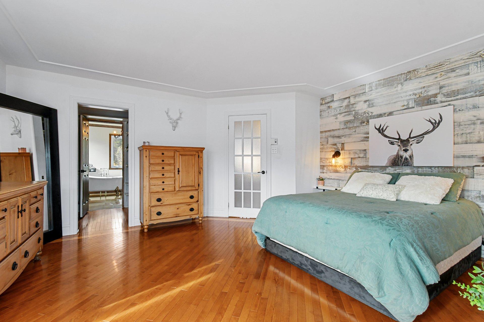 









1190


Route 349

,
Saint-Alexis-des-Monts,




QC
J0K1V0

