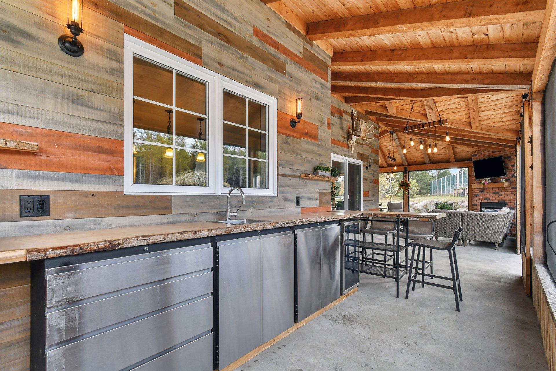 









1190


Route 349

,
Saint-Alexis-des-Monts,




QC
J0K1V0

