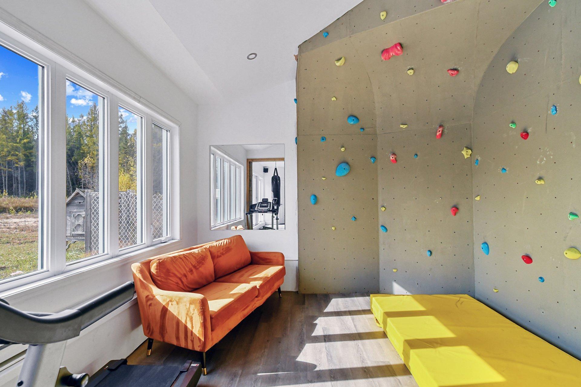 









1190


Route 349

,
Saint-Alexis-des-Monts,




QC
J0K1V0

