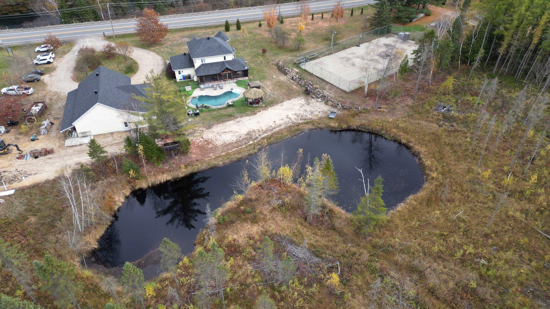 









1190


Route 349

,
Saint-Alexis-des-Monts,




QC
J0K1V0

