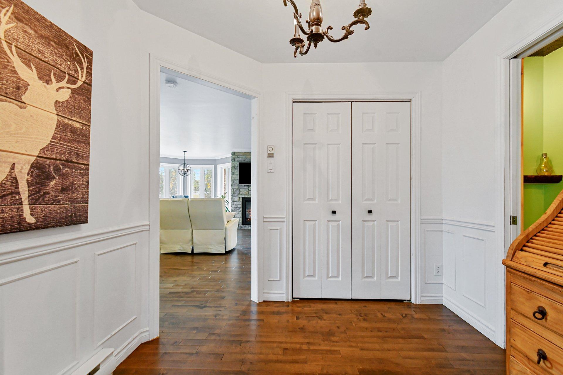 









1190


Route 349

,
Saint-Alexis-des-Monts,




QC
J0K1V0

