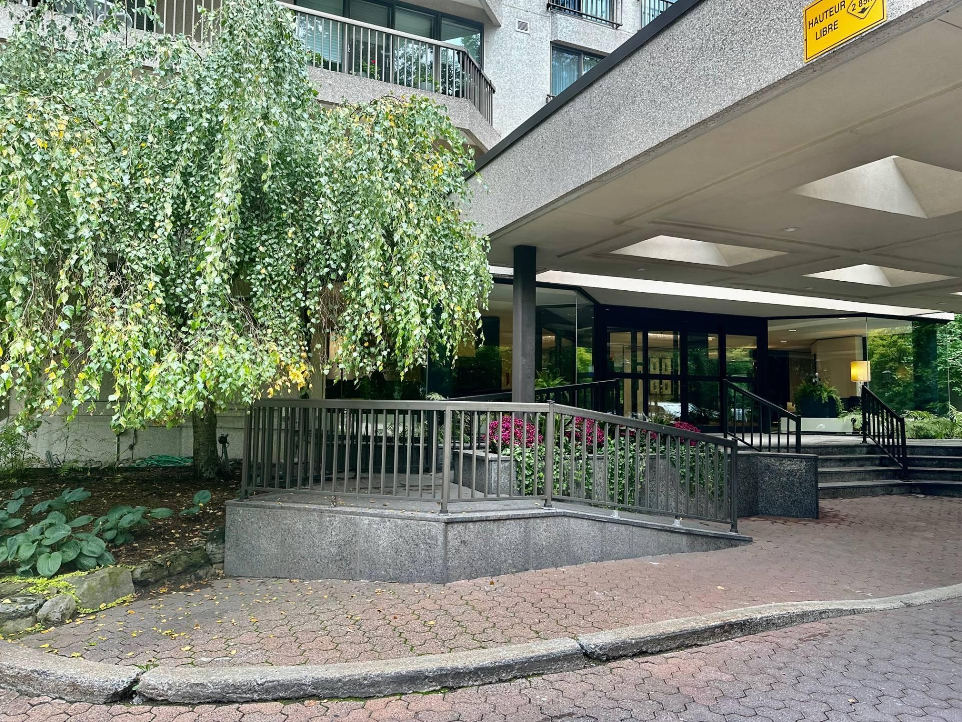 









5955


Av. Wilderton

, 2-J,
Montréal (Côte-des-Neiges/Notre-Dame-de-Grâce),




QC
H3S2V1

