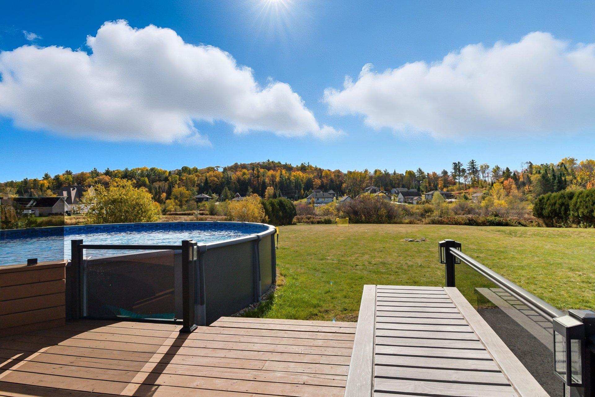 









69


Ch. des Bâtisseurs

,
Val-des-Monts,




QC
J8N7C4

