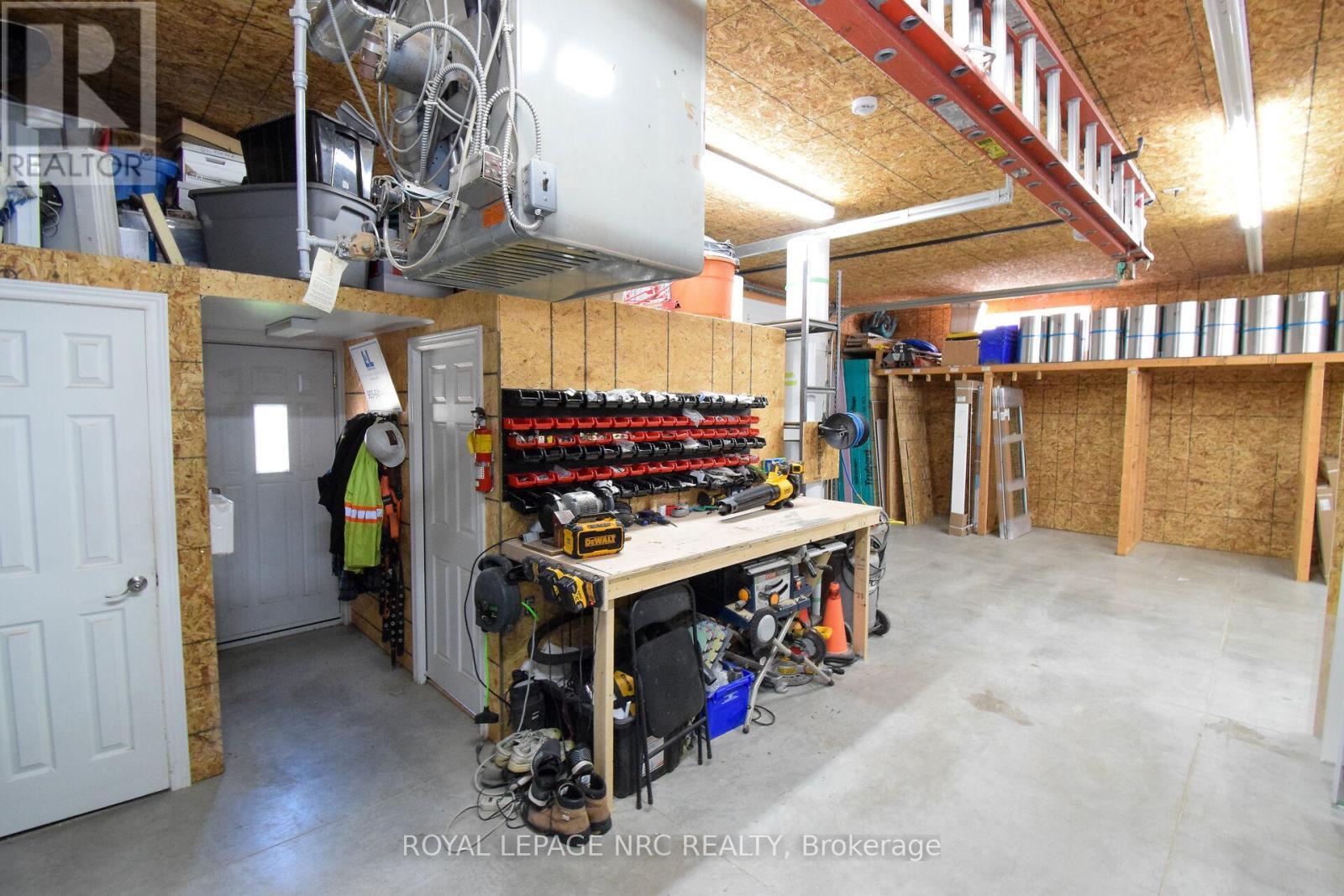 












128 HAIG STREET

,
St. Catharines (Haig),




Ontario
L2R6L2

