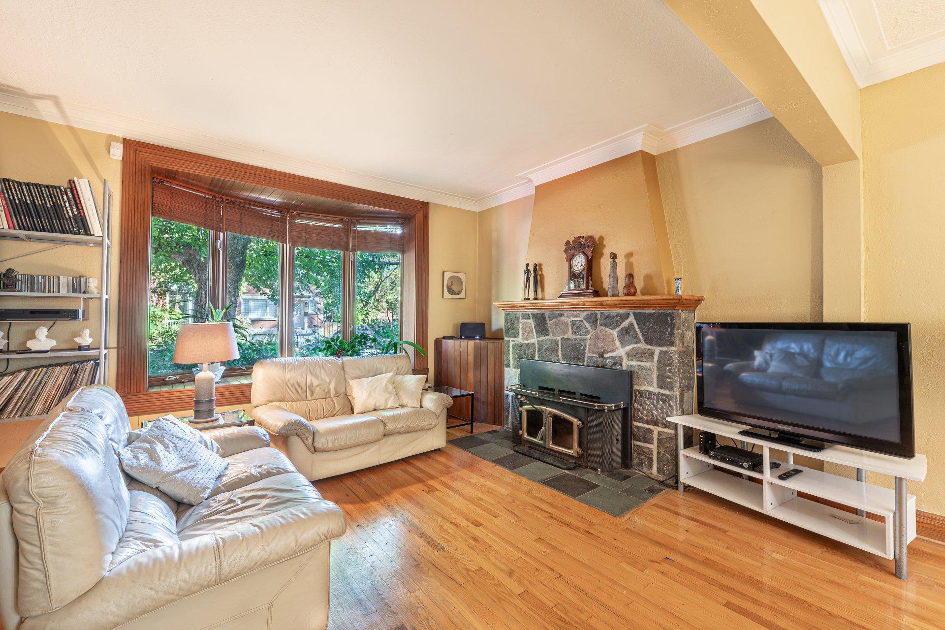 









4330


Av. de Mayfair

,
Montréal (Côte-des-Neiges/Notre-Dame-de-Grâce),




QC
H4B2E3

