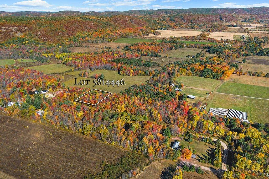 









730


Ch. Robinson

,
Pontiac,







QC
J0X2G0

