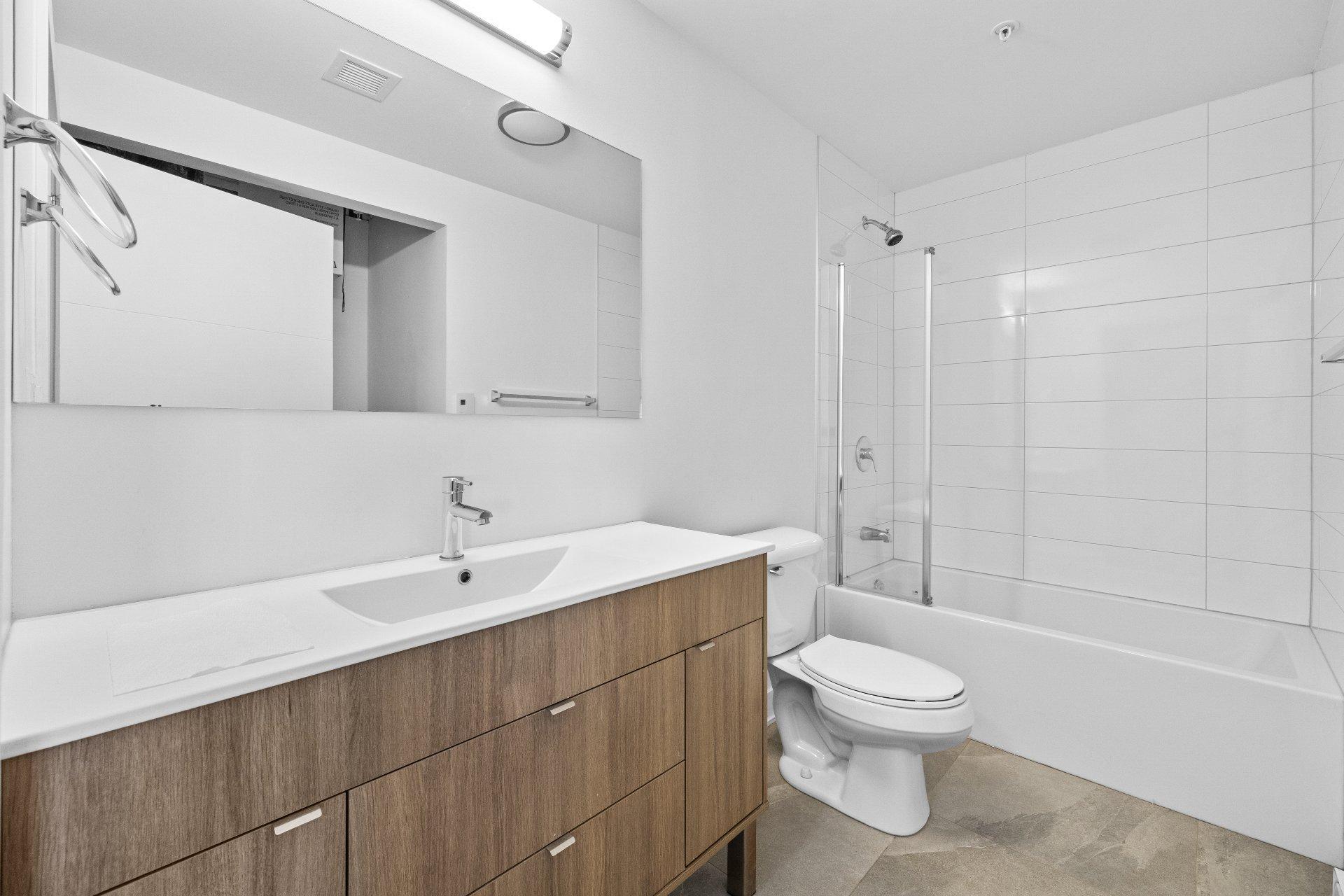 









250


Boul. Hymus

, 511,
Pointe-Claire,




QC
H9R0G6

