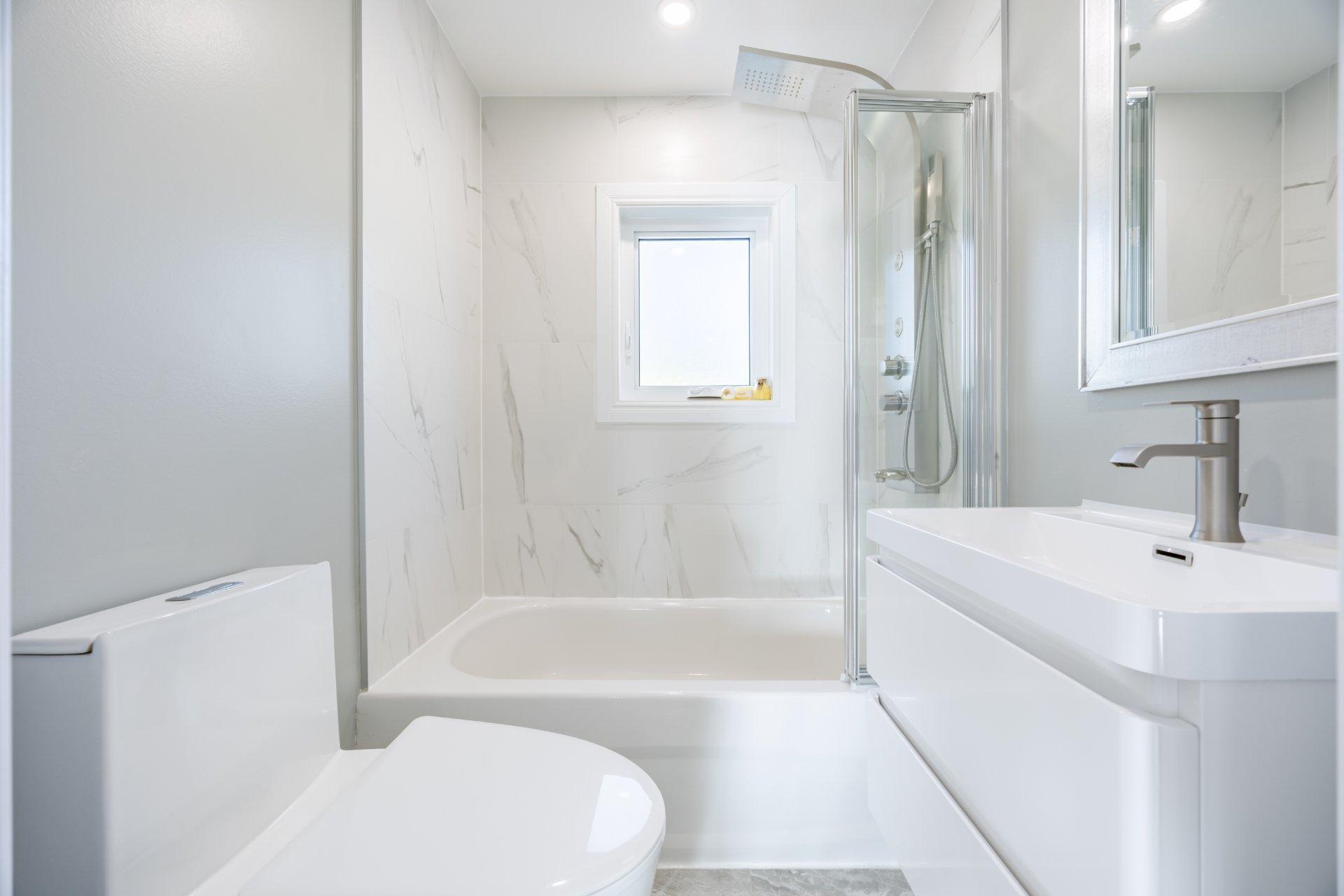 









2227


Rue La Salle

,
Longueuil (Le Vieux-Longueuil),




QC
J4K3J7

