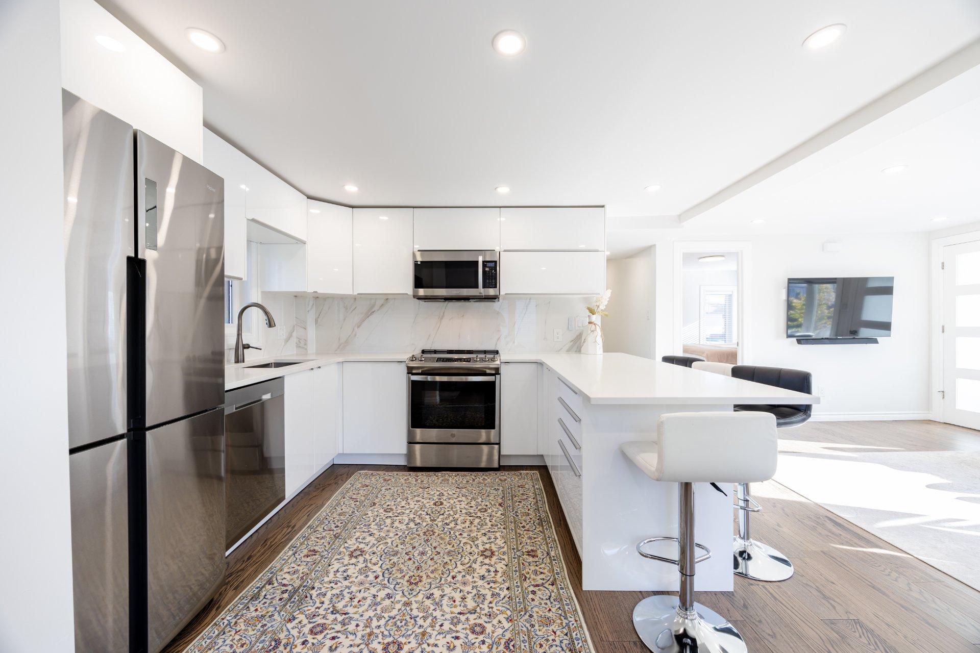 









2227


Rue La Salle

,
Longueuil (Le Vieux-Longueuil),




QC
J4K3J7

