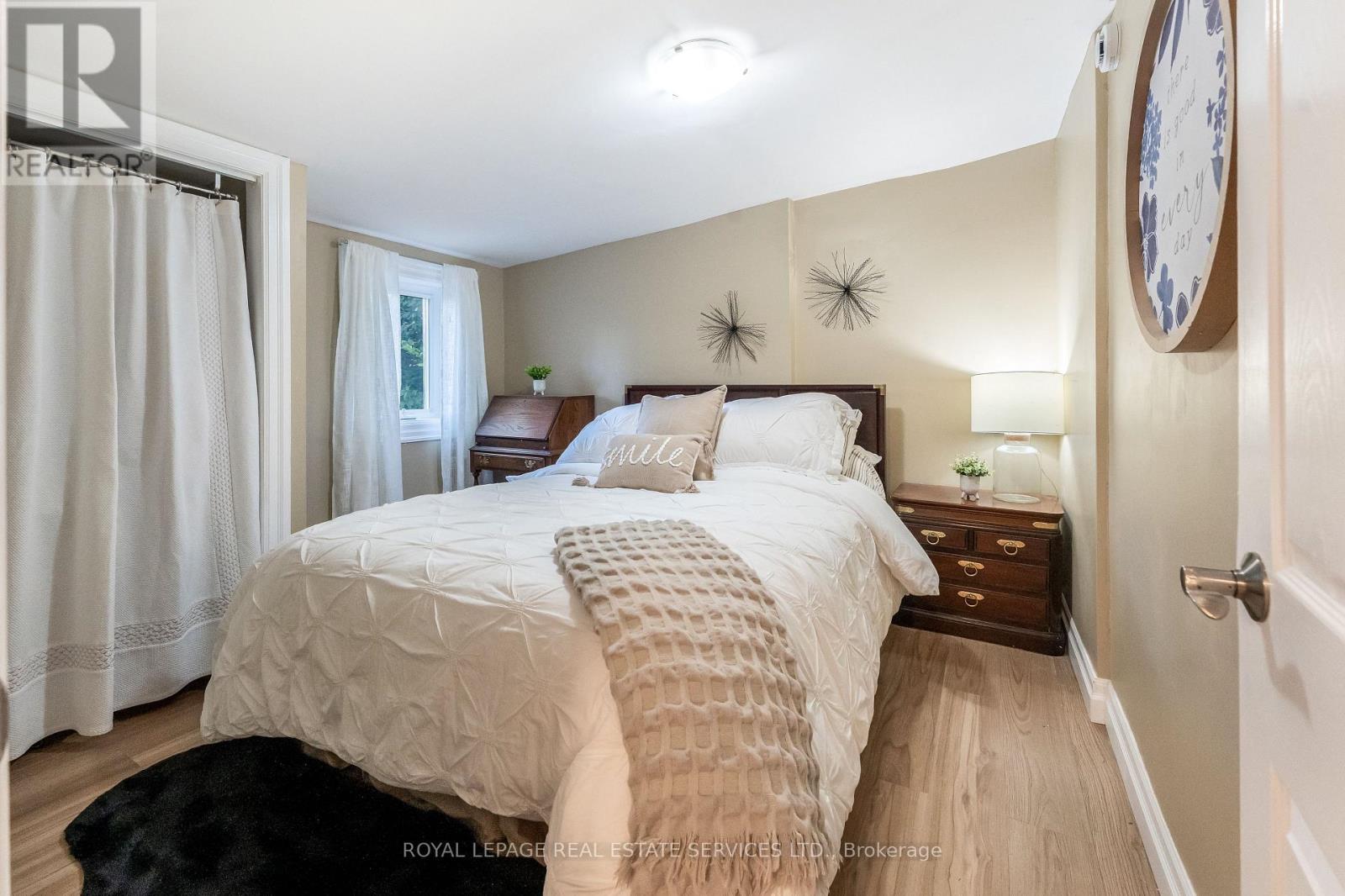 












150 STANLEY AVENUE

,
Toronto,




Ontario
M8V1N9

