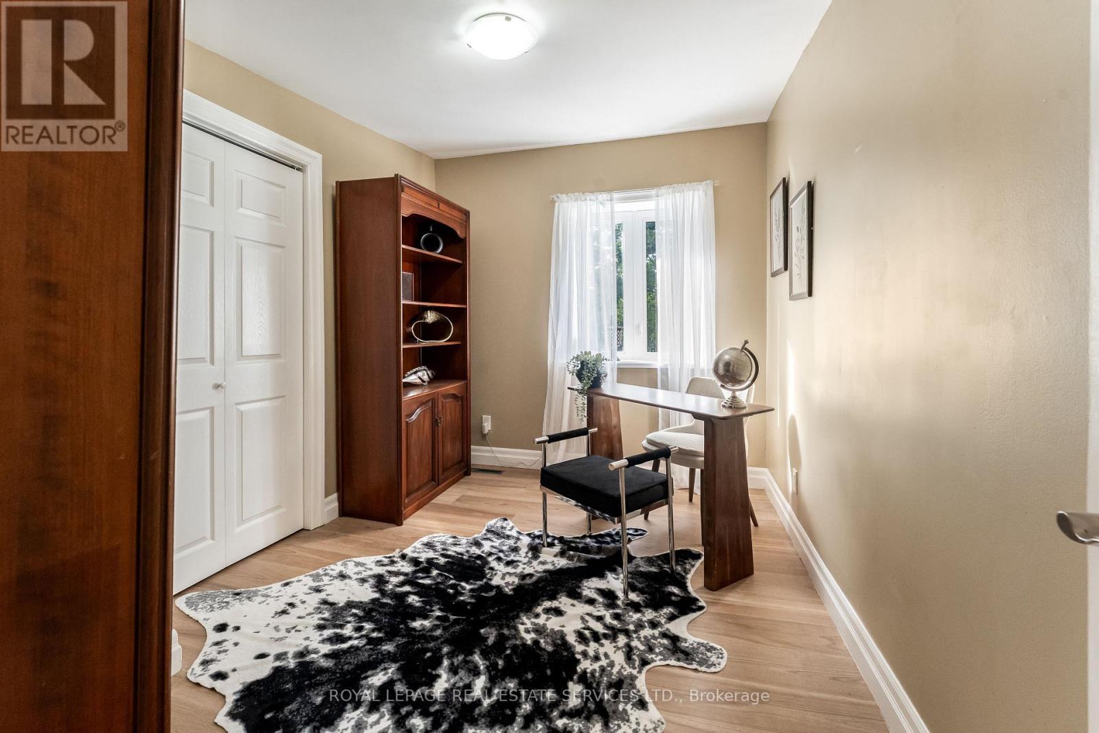 












150 STANLEY AVENUE

,
Toronto,




Ontario
M8V1N9

