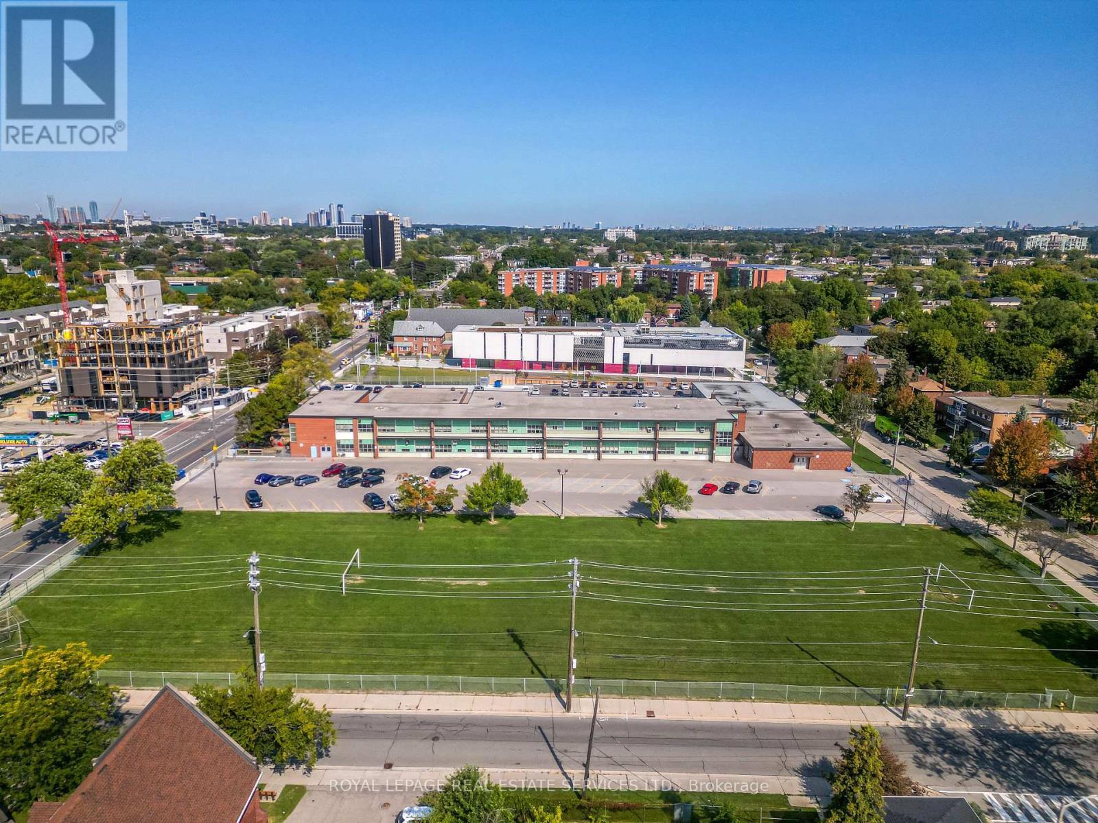 












150 STANLEY AVENUE

,
Toronto,




Ontario
M8V1N9

