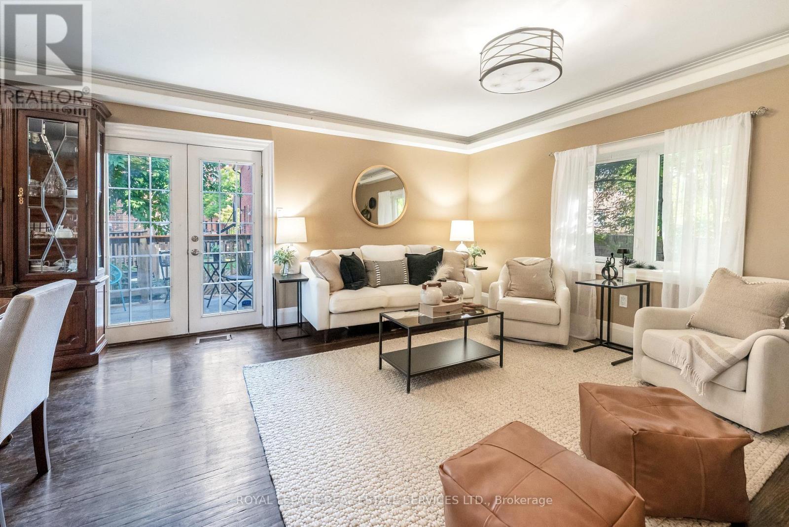 












150 STANLEY AVENUE

,
Toronto,




Ontario
M8V1N9

