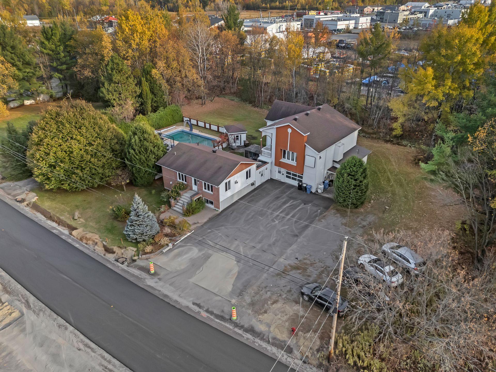 









48


Rg de la Première-Chaloupe O.

,
Notre-Dame-des-Prairies,




QC
J6E0M3

