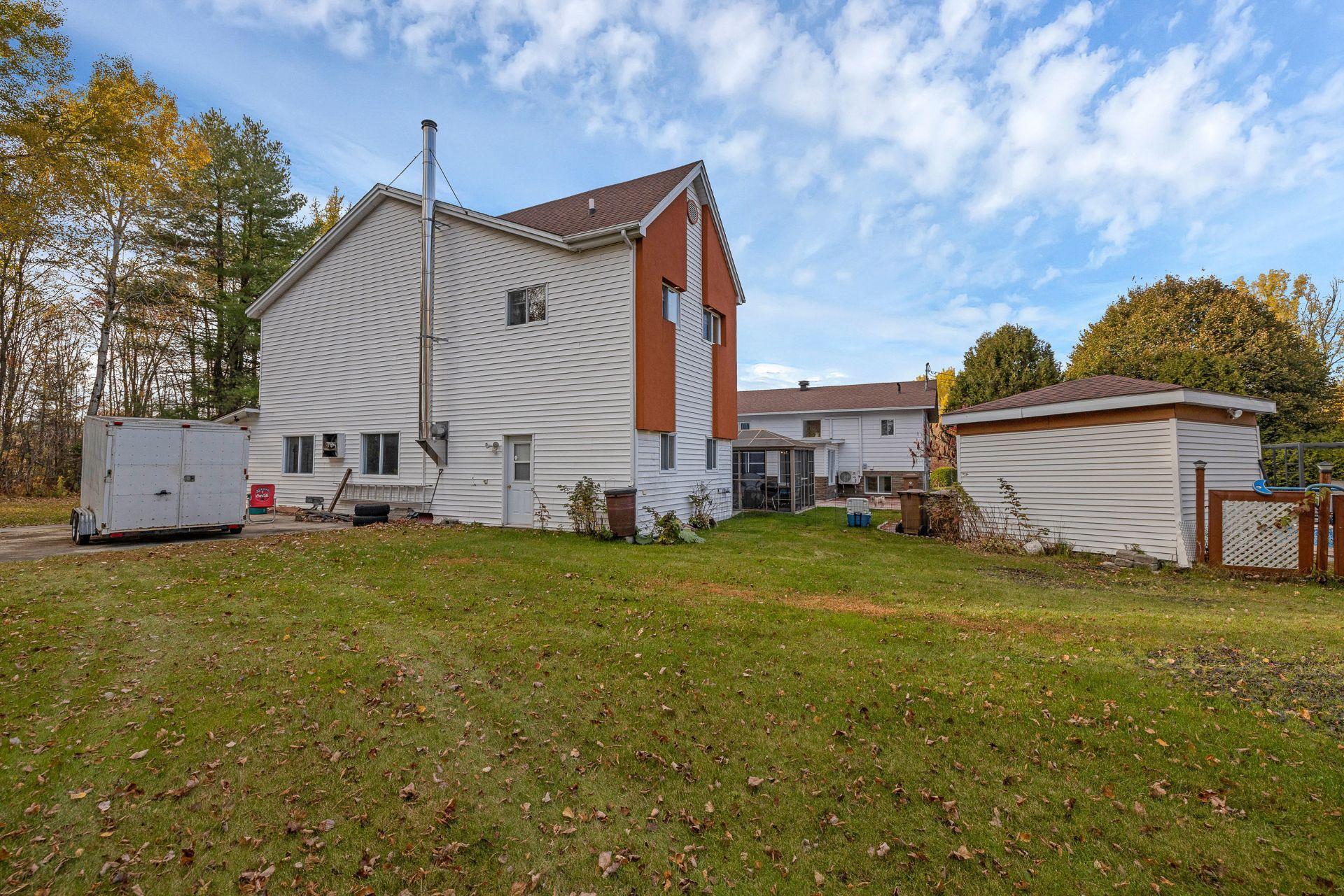 









48


Rg de la Première-Chaloupe O.

,
Notre-Dame-des-Prairies,




QC
J6E0M3

